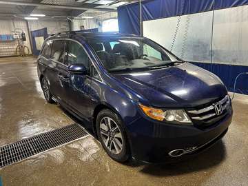 4dr Wgn Touring w-RES & Navi