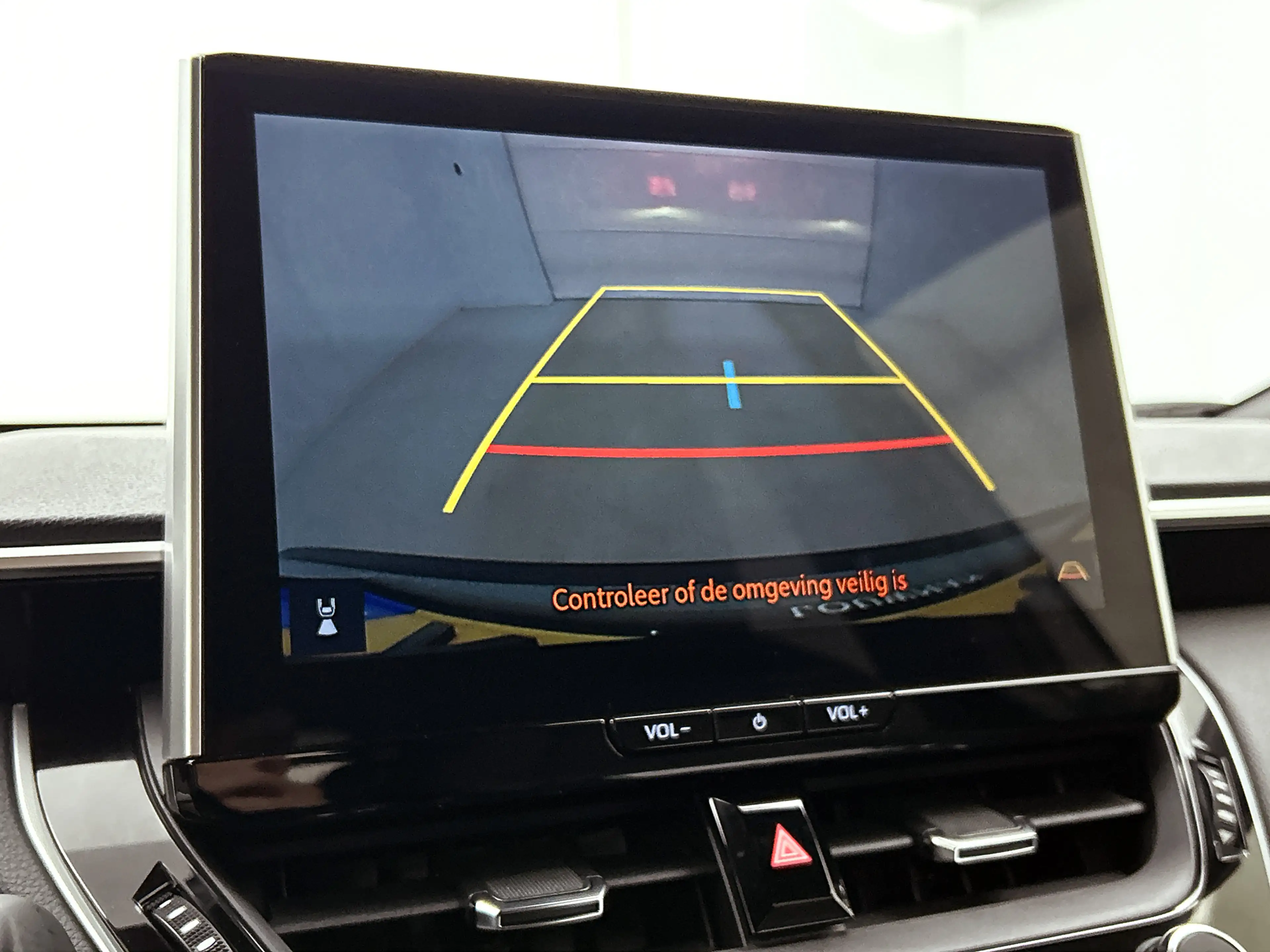 Toyota Corolla Cross Hybrid 140 Style | Premium Pack | BLS | PDC | Navi — photo 8