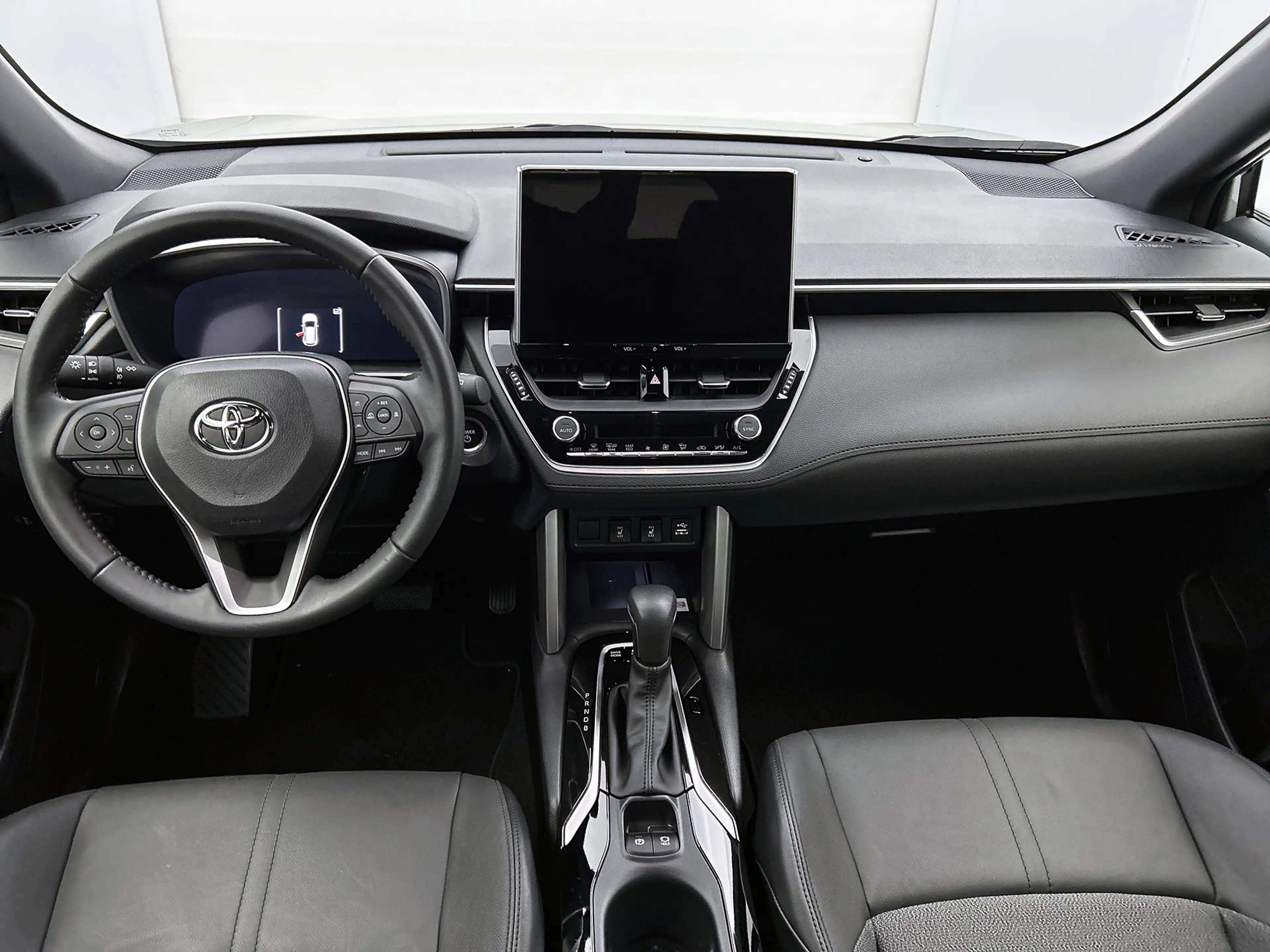 Toyota Corolla Cross Hybrid 140 Style | Premium Pack | BLS | PDC | Navi — photo 4