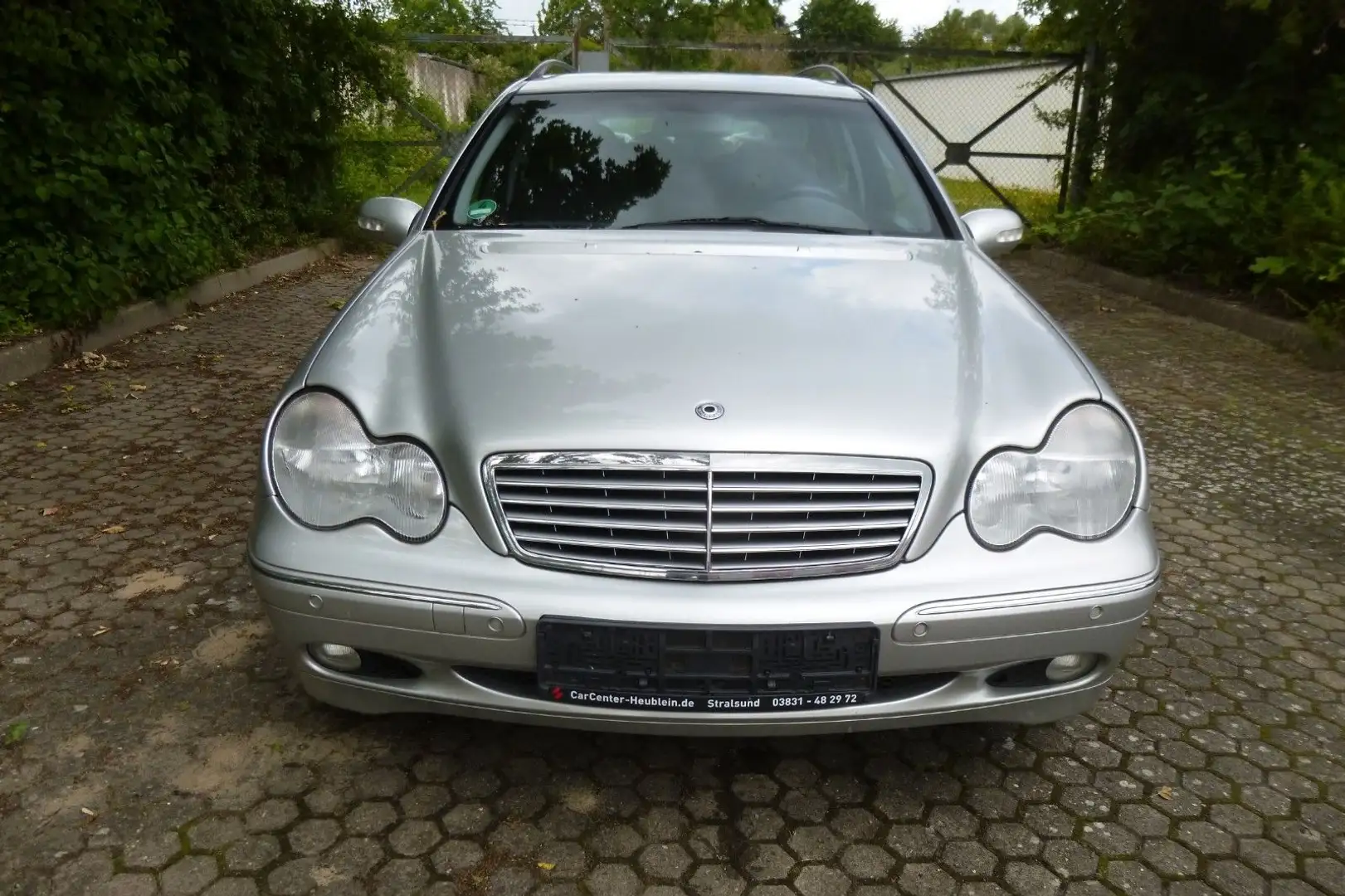 Mercedes-Benz C 180 KOMPRESSOR T ELEGANCE Plateado - 2