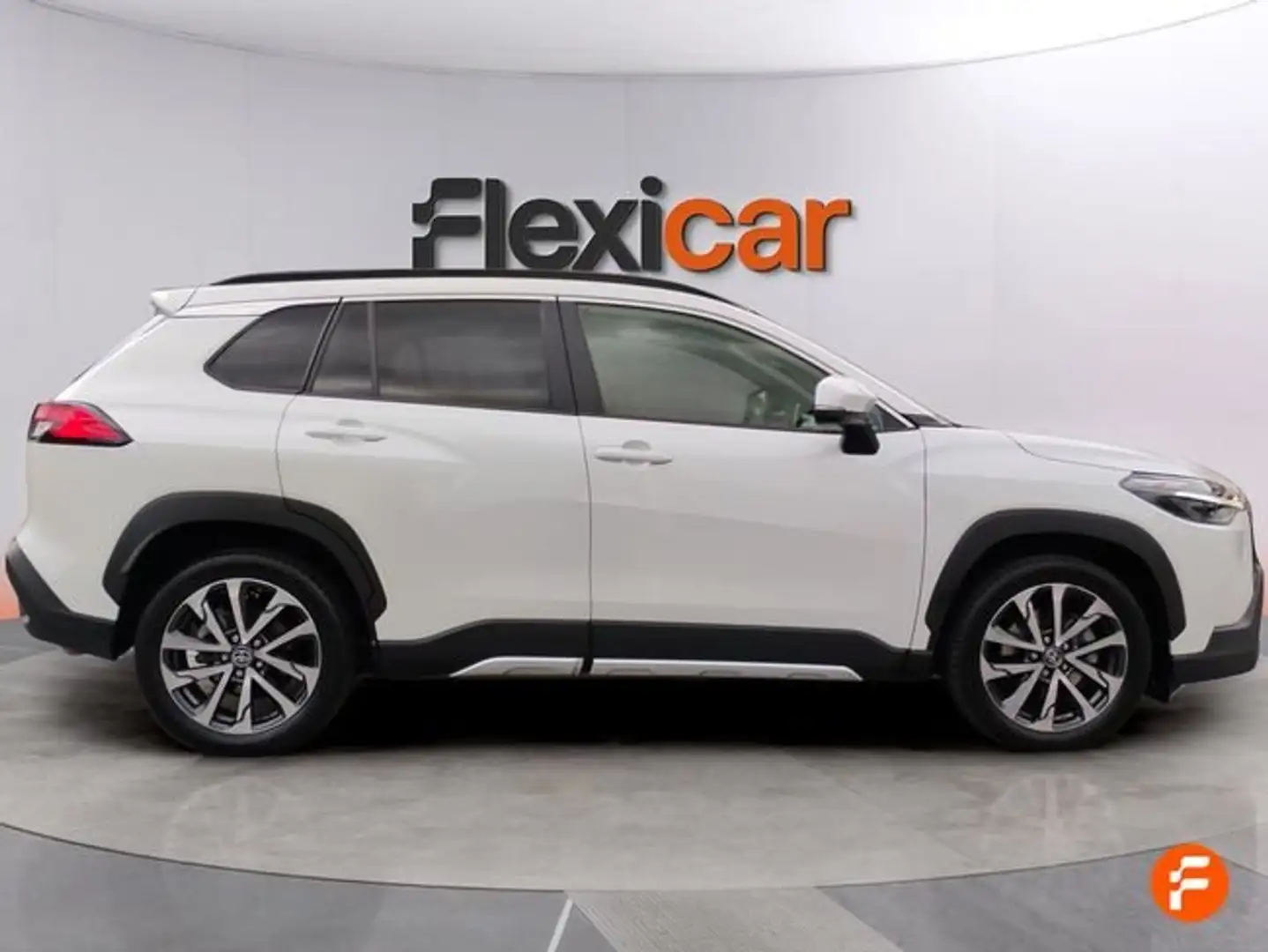 Toyota Corolla Cross Style Plus 2.0l Blanco - 2