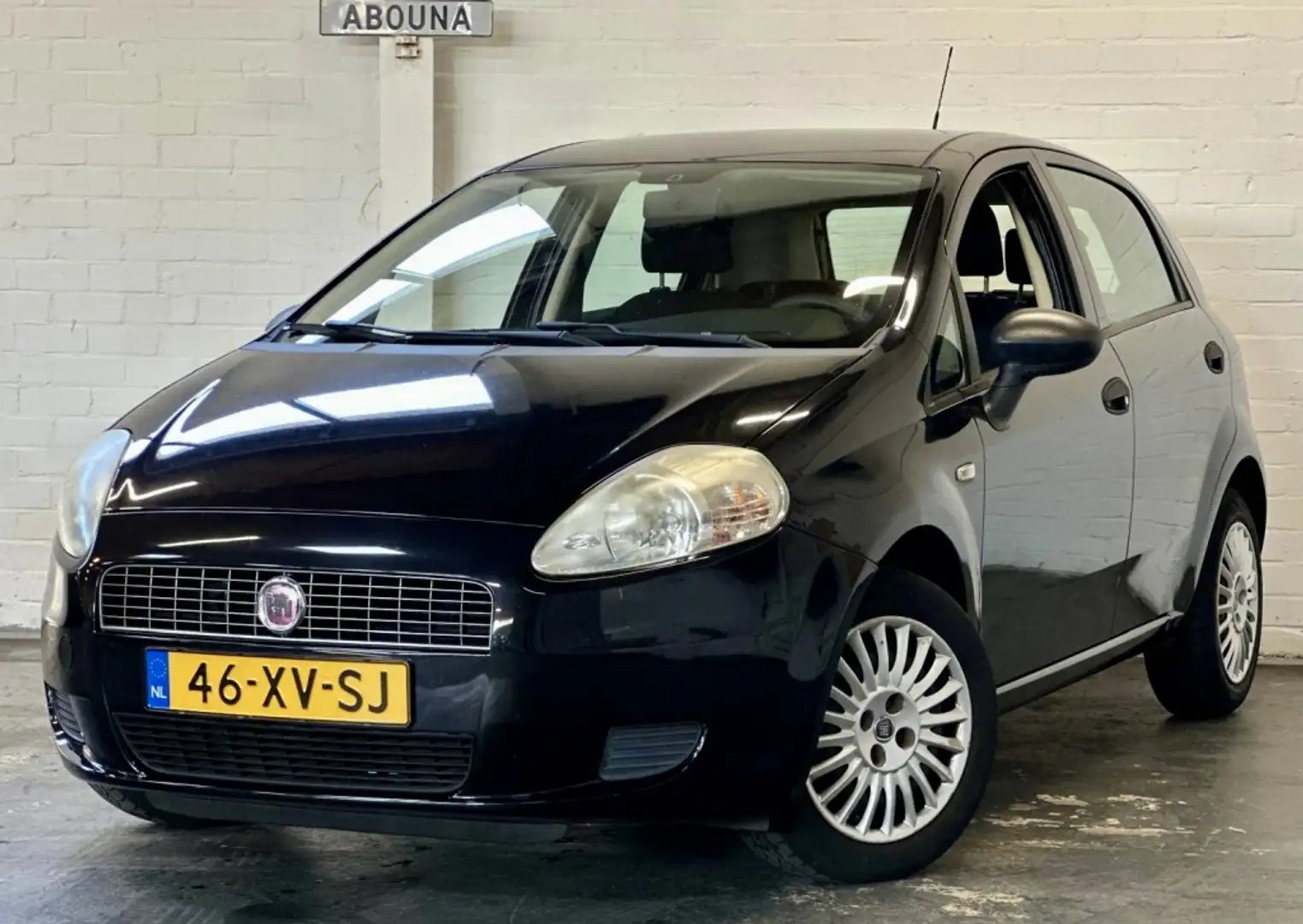 Fiat Grande Punto 1.2 Active |Airco |Nieuwe APK |Stuurbkr |5Deurs Schwarz - 1