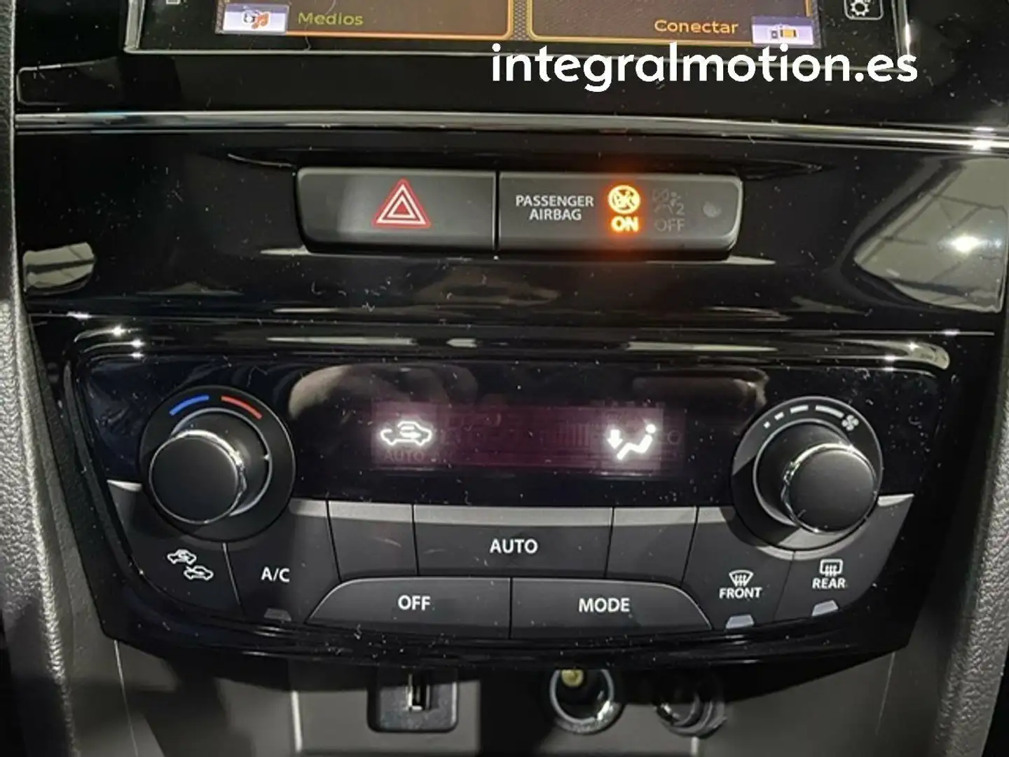Suzuki Vitara 1.4 T GLE Mild Hybrid Alb - 2