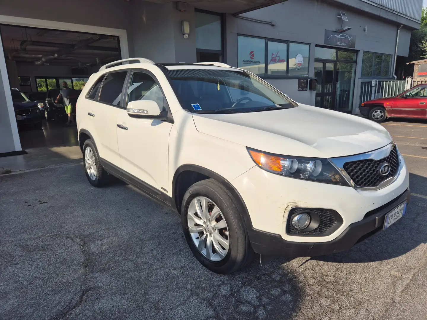 Kia Sorento Sorento II 2010 2.2 crdi 16v Class navi 4wd Bianco - 1