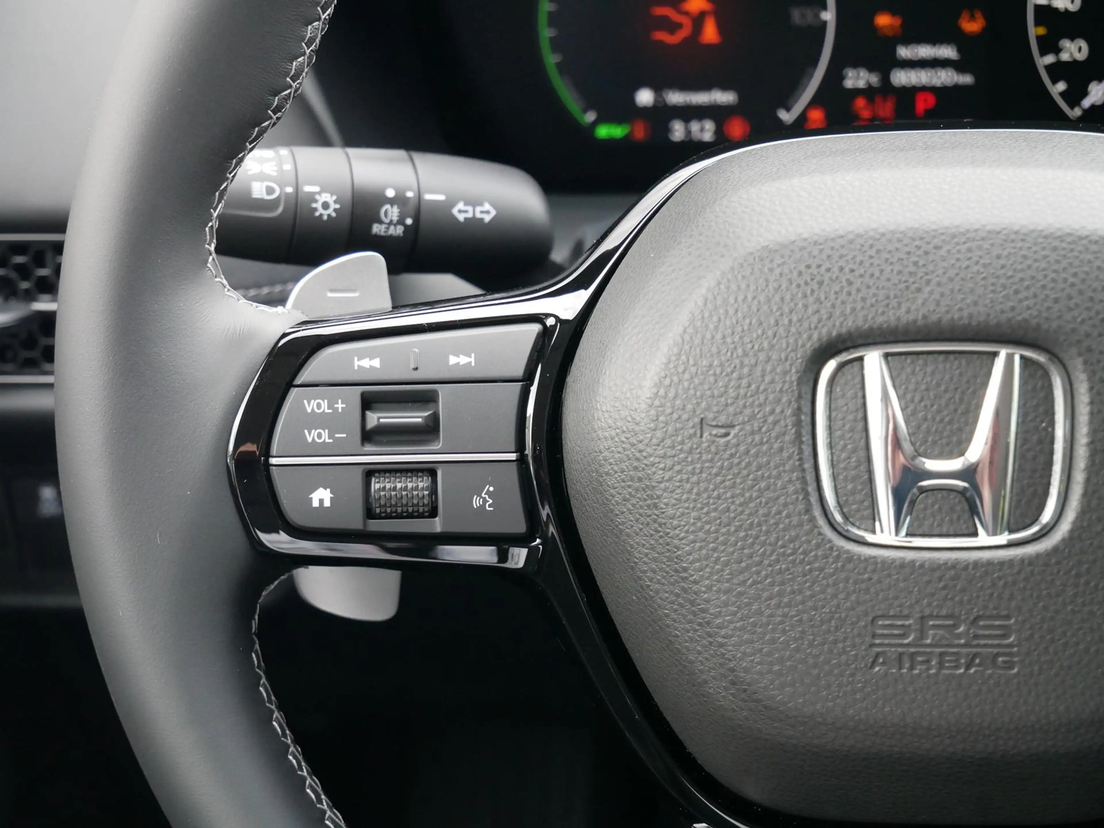 Honda ZR-V 2.0 i-MMD HYBRID ELEGANCE NAVI+8J.GARANTIE — photo 15