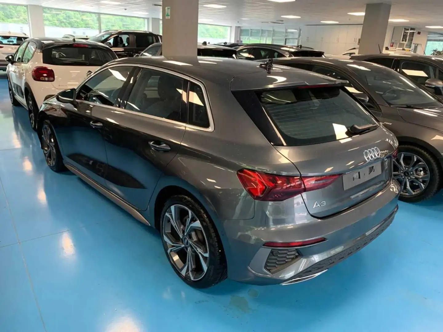 Audi A3 SPB 30 TDI S tronic S line edition - VARI COLORI! Grigio - 2