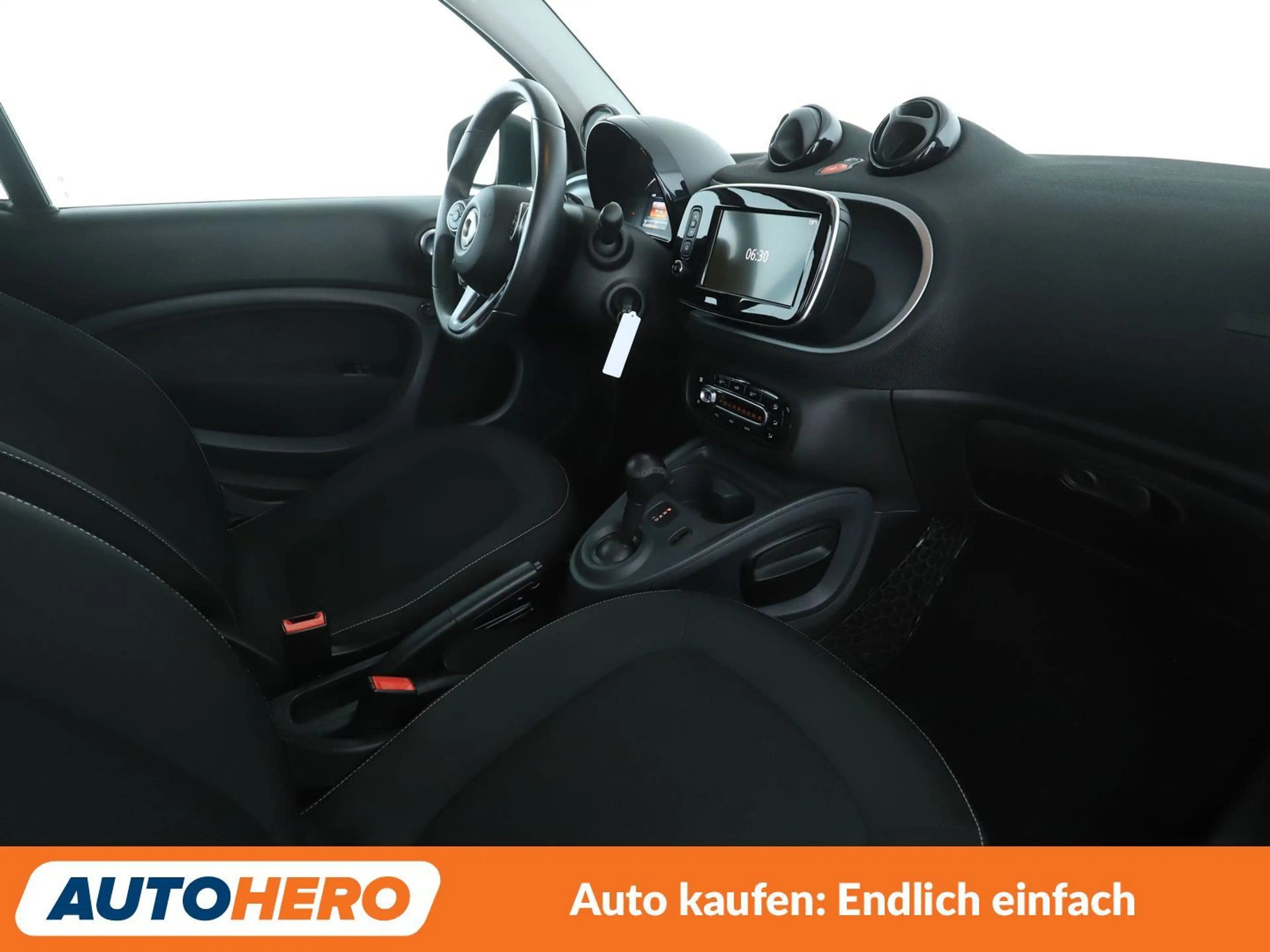 smart forTwo 1.0 passion Aut.*NAVI*SHZ*KLIMA*TEMPO*PANO* — photo 15