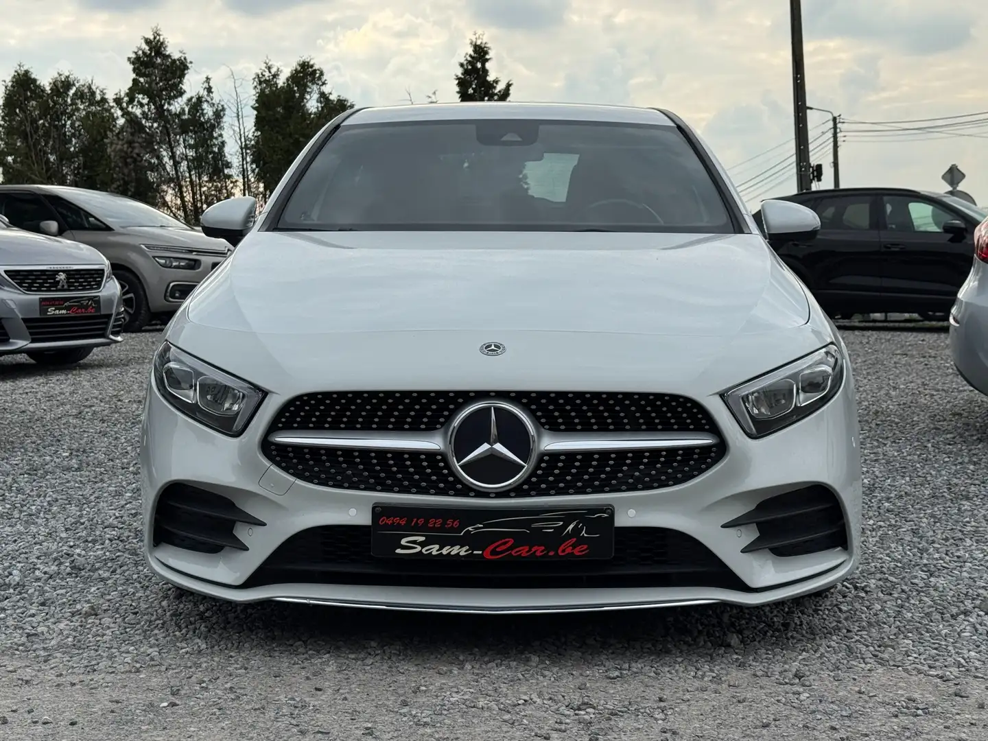 Mercedes-Benz A 180 D AMG / NAVIGATION PRO ** 12 MOIS DE GARANTIE** Bianco - 2