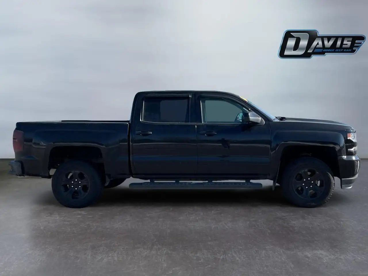 Chevrolet Silverado 1500 снимка Chevrolet Silverado 1500