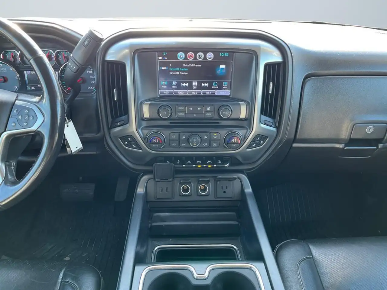 Chevrolet Silverado 1500 снимка Chevrolet Silverado 1500