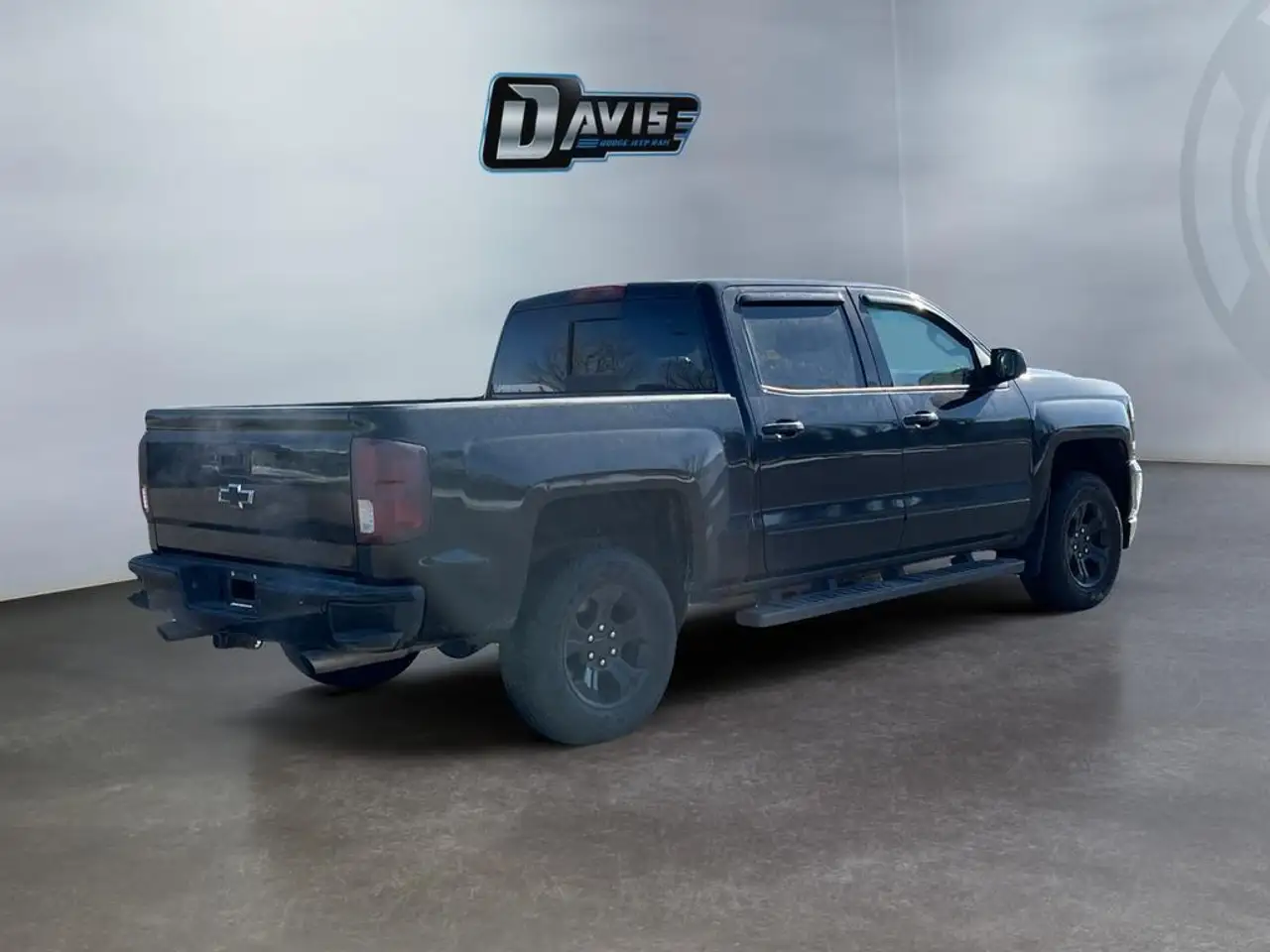 Chevrolet Silverado 1500 снимка Chevrolet Silverado 1500