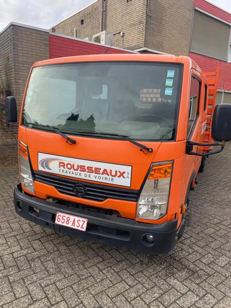 Nissan Cabstar E 130.35 2.5 dCi 290 DC Orange - 2