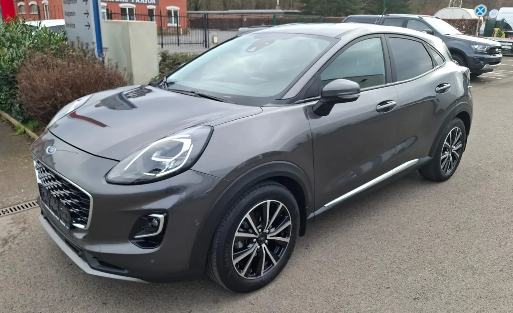 Ford Puma Puma 1.0 EcoBoost mHEV Titanium Gris - 1