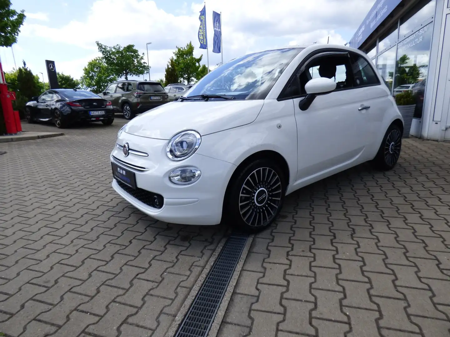 Fiat 500 1.0 Mild Hybrid Launch Edition (EURO 6d) Blanc - 1