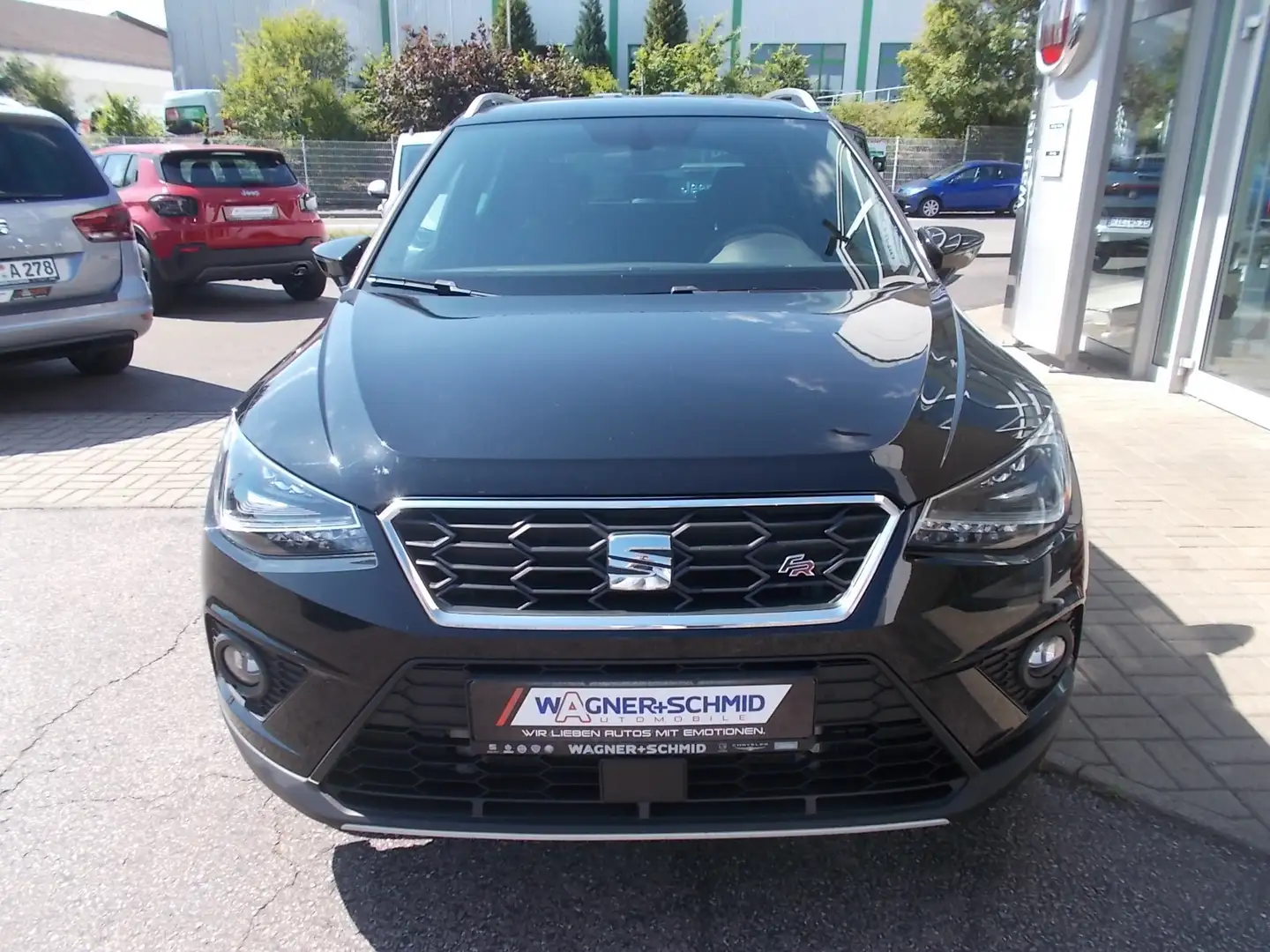 SEAT Arona FR 1.0 TSI DSG + NAVI + SHZ Schwarz - 2