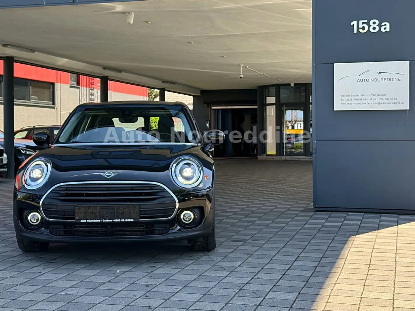MINI One D Clubman Facelift *Navi*LED*Panorama* Noir - 2