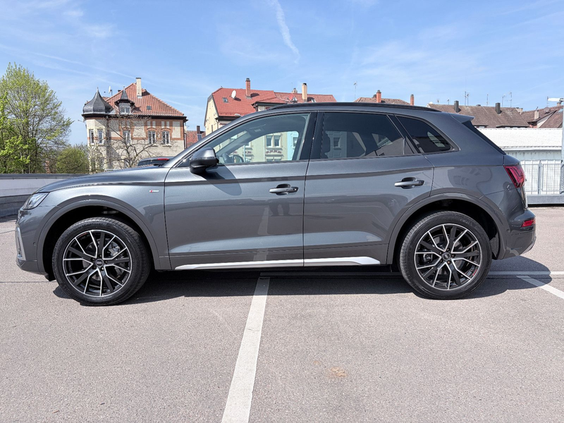 Audi Q5 40 TDI qu. S line AHK/HUD/ACC/20"ALU/360° — photo 8