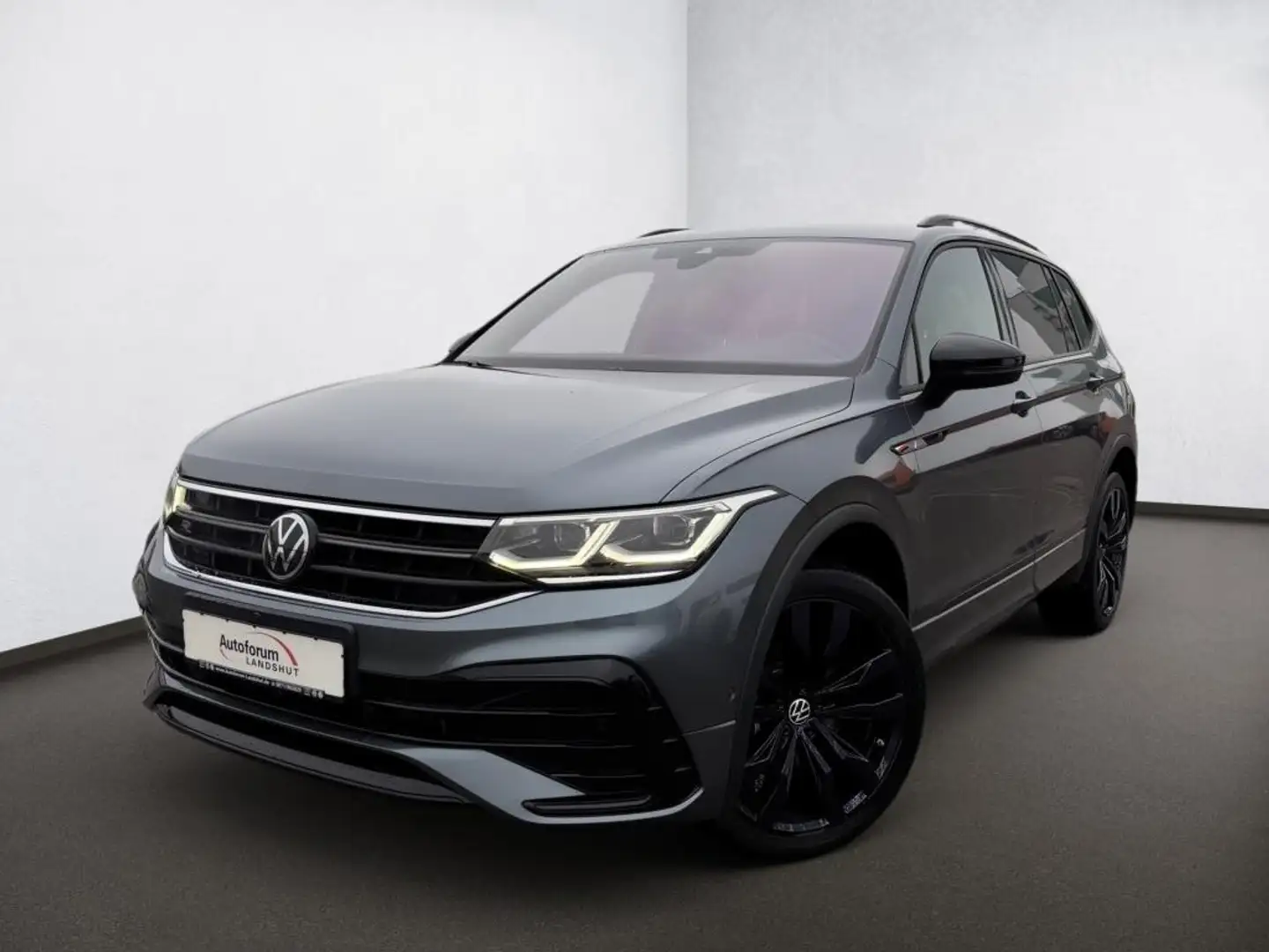 Volkswagen Tiguan Allspace 2.0 TSI R-Line 4M PANO/STAZHG/7S Grau - 2