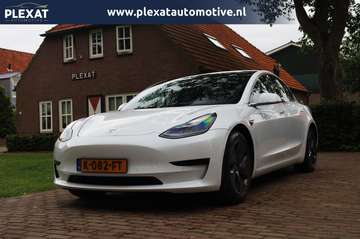 Standard RWD Plus 60 kWh Aut. | 90% SOH| Panorama
