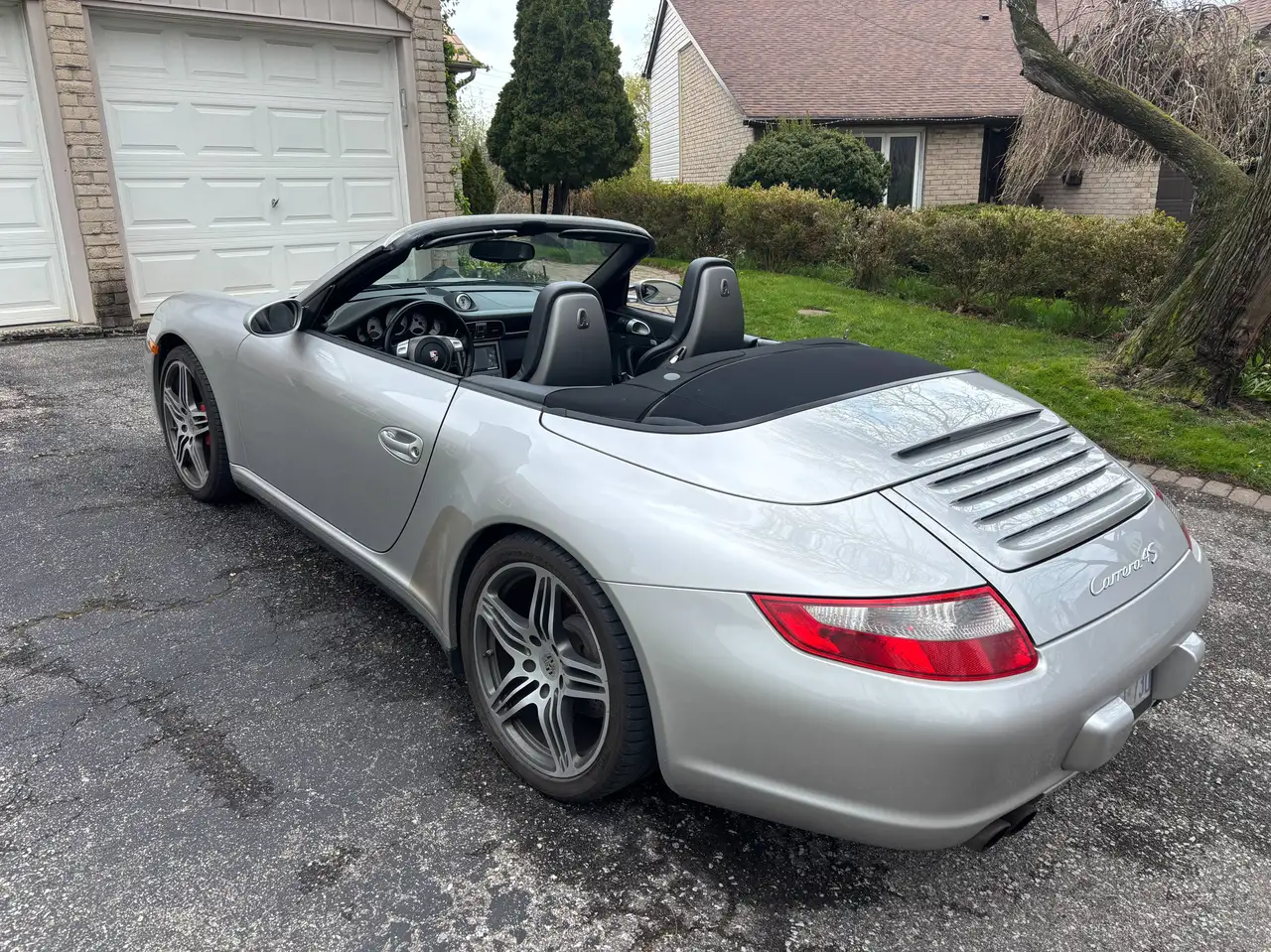Porsche 911 снимка Porsche 911