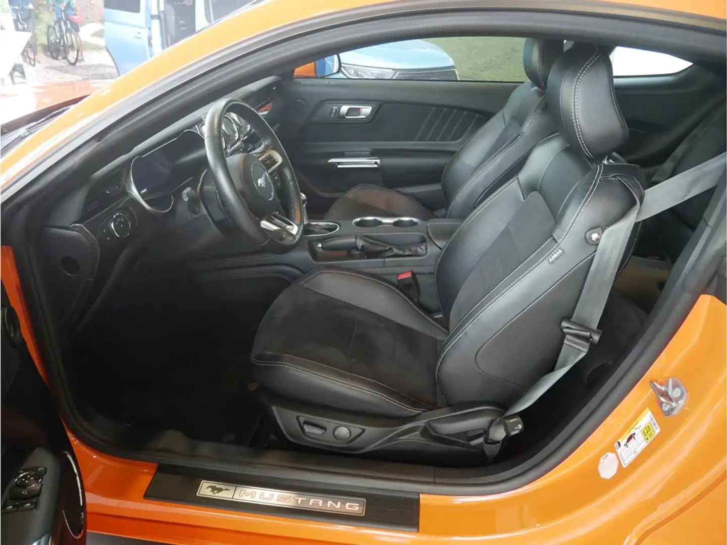 Ford Mustang 5.0 Ti-VCT V8 GT (EU6.2) Orange - 2