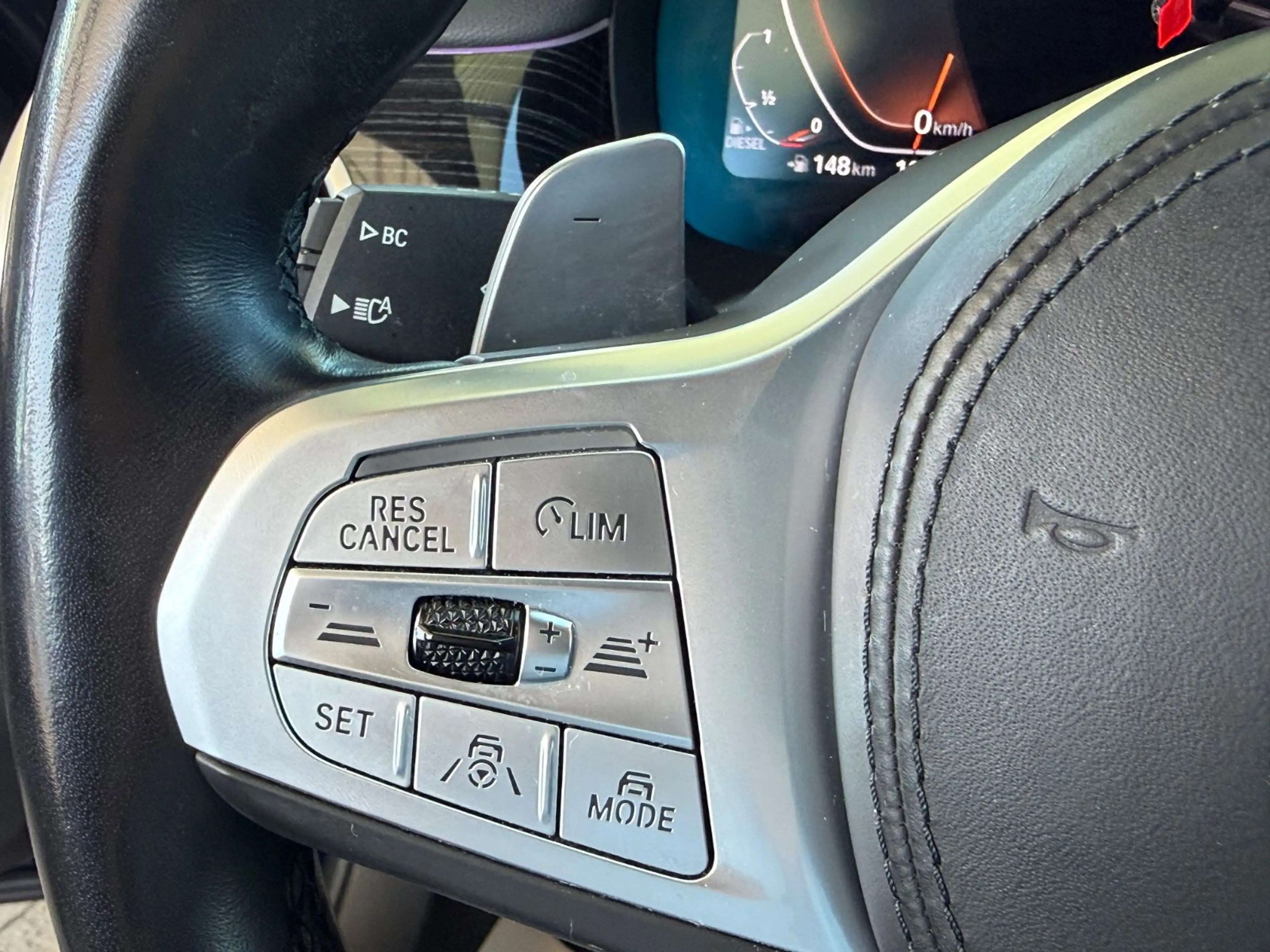 BMW 730 d M Sport B&W Laser Kam360 Soft Massage HUD — photo 23