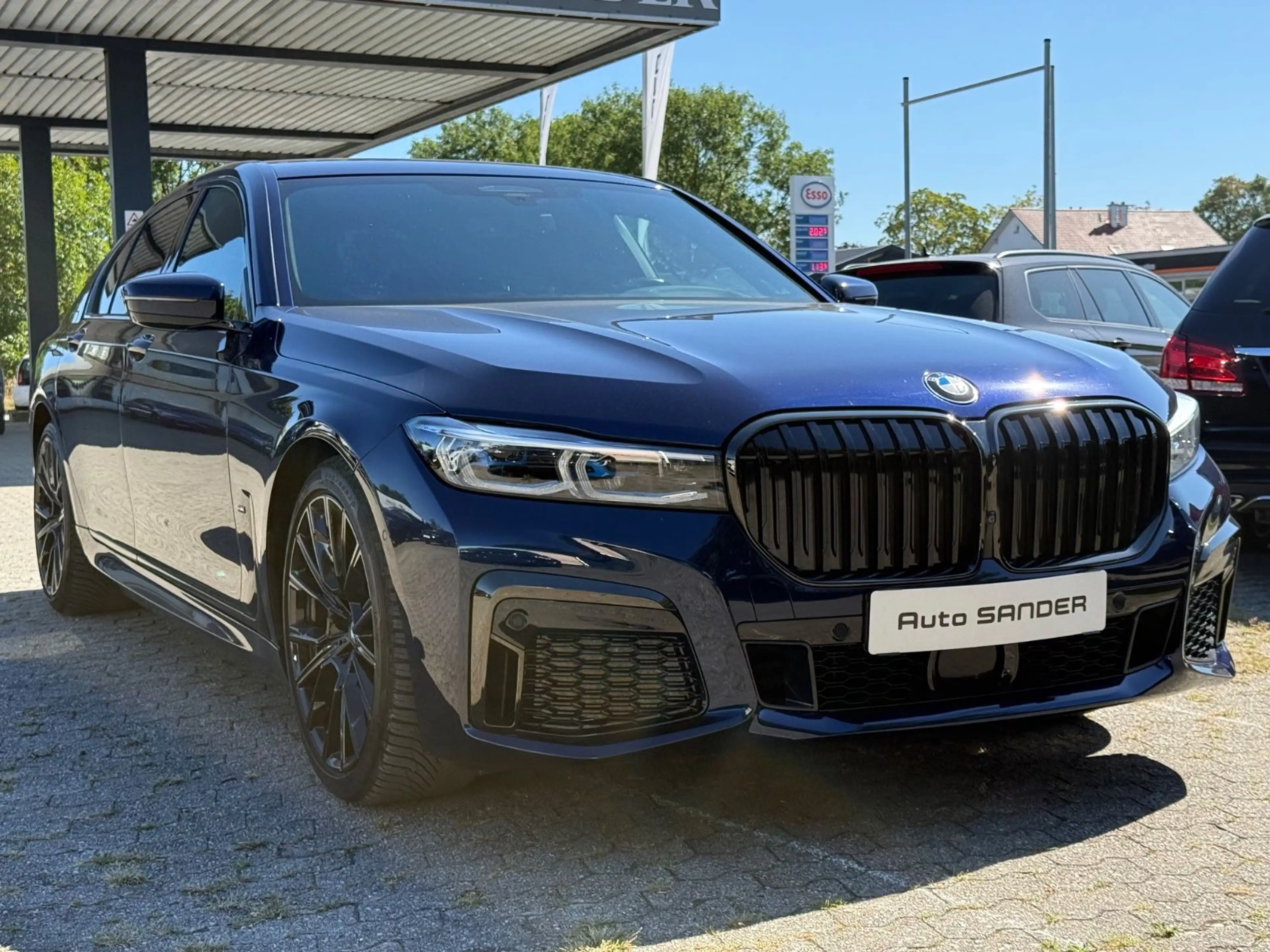 BMW 730 d M Sport B&W Laser Kam360 Soft Massage HUD — photo 2
