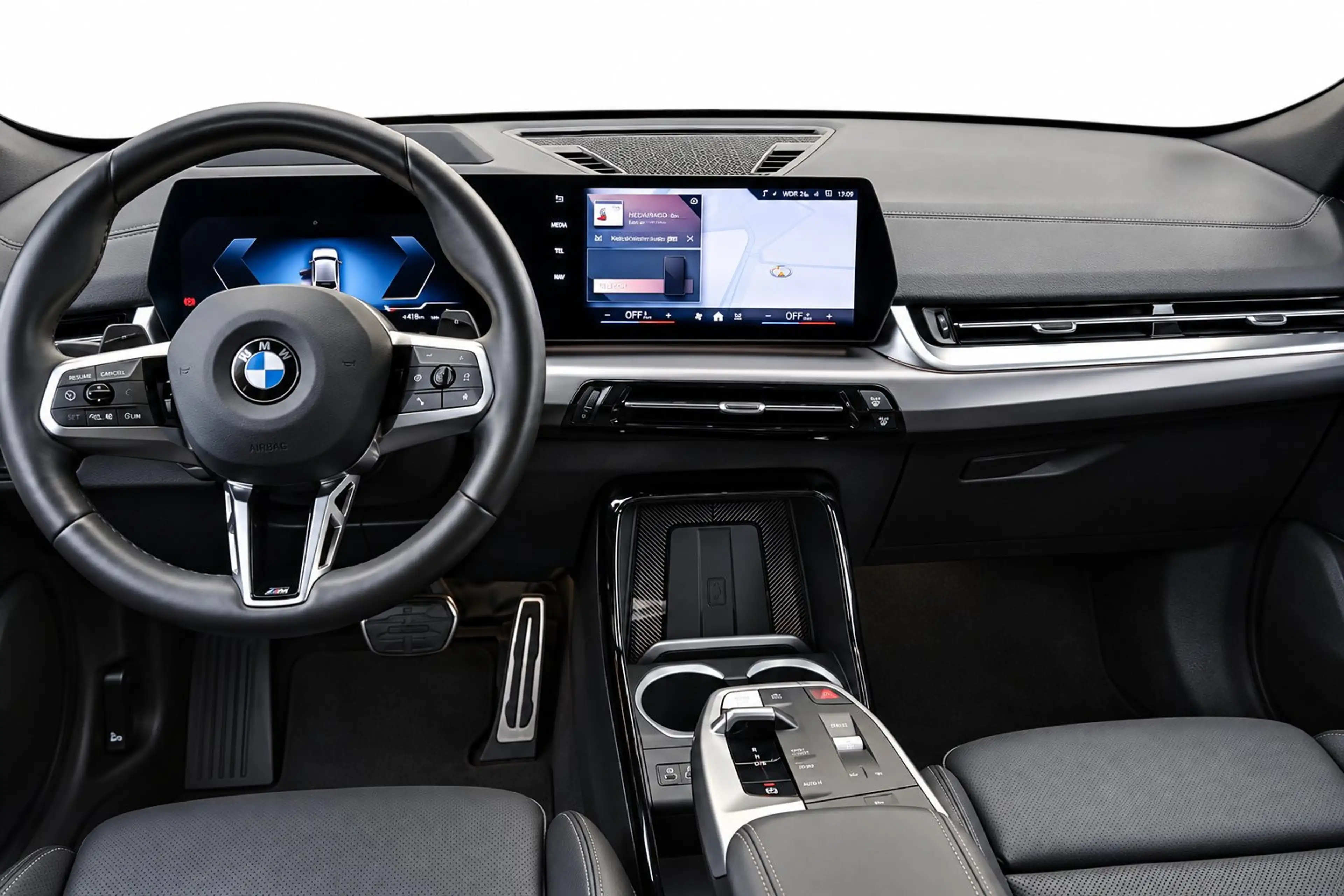 BMW X2 20d xDrive M Sport MASSAGE/AHK/MMRY/360°/20" — photo 7