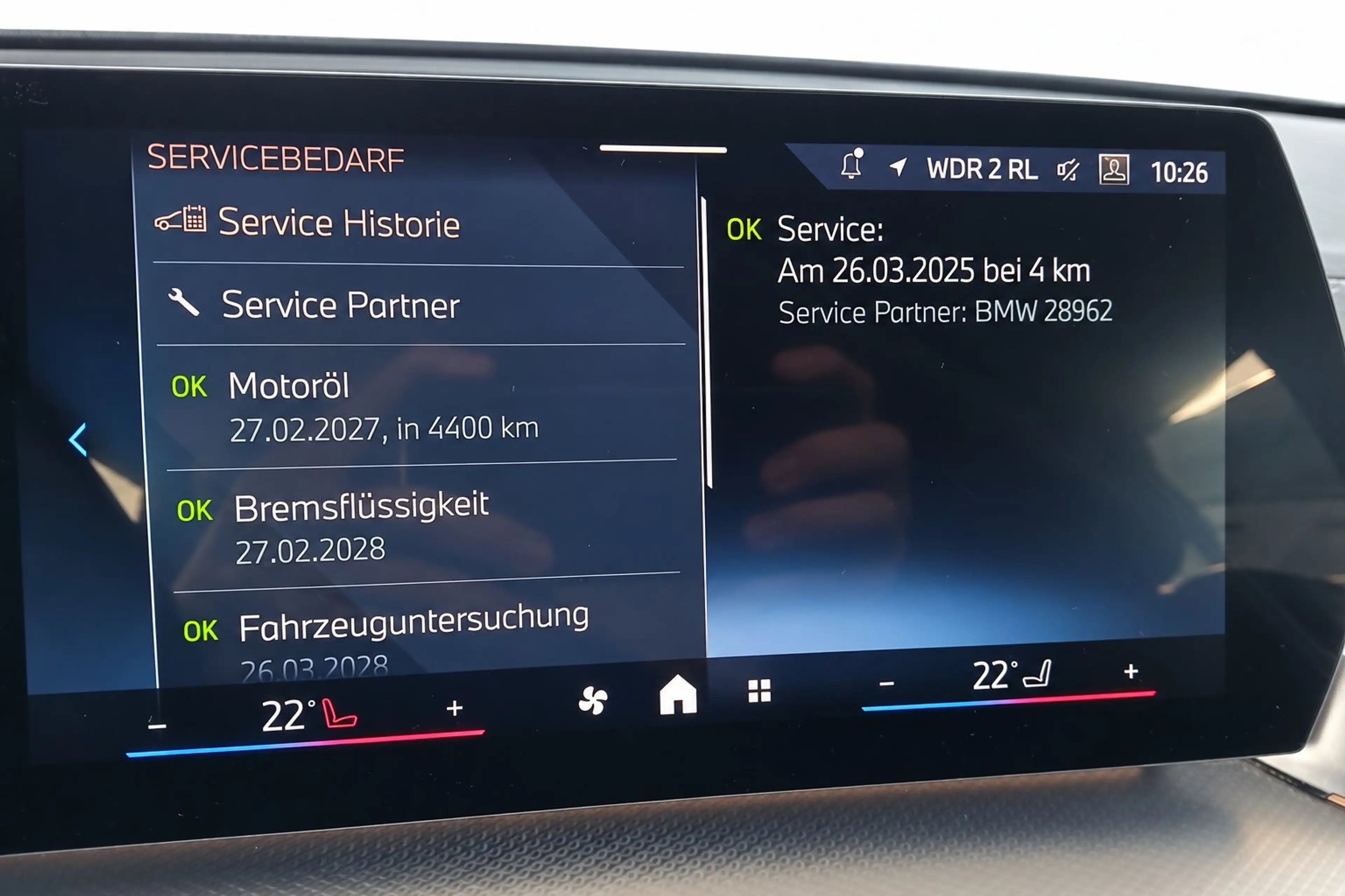 BMW X2 20d xDrive M Sport MASSAGE/AHK/MMRY/360°/20" — photo 9