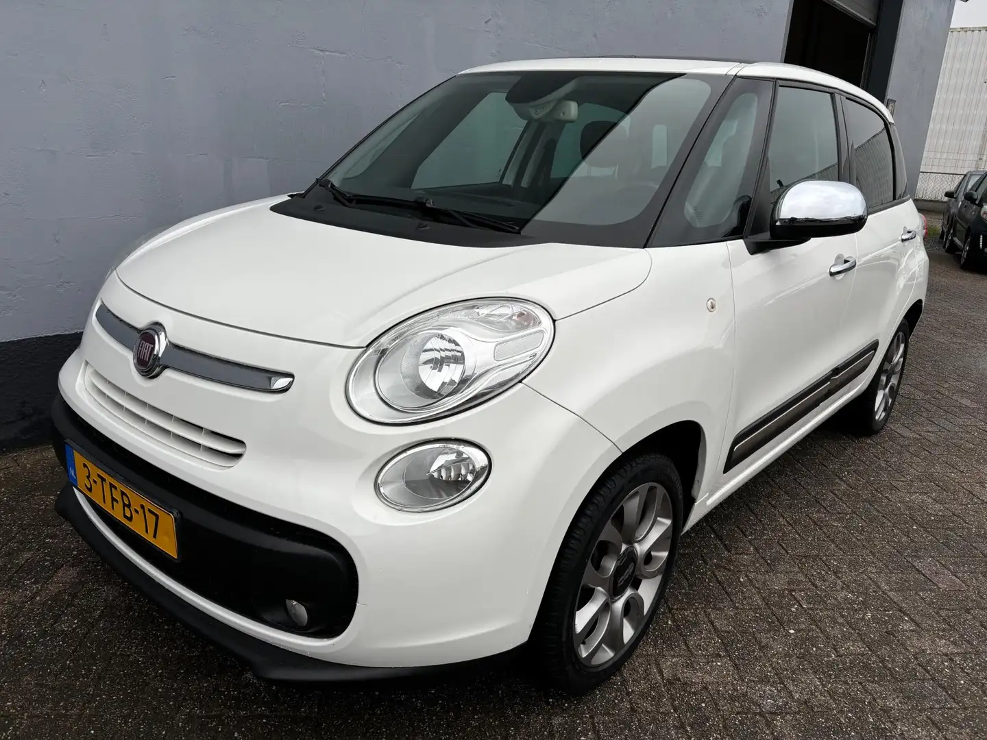 Fiat 500L 0.9 TwinAir Lounge - Panorama Dak Wit - 1