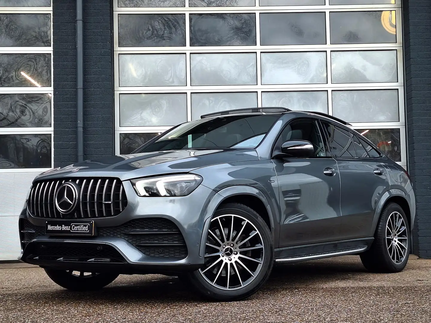 Mercedes-Benz GLE 350 Coupé de 4MATIC Premium | AMG Line | Panoramadak | Gris - 2