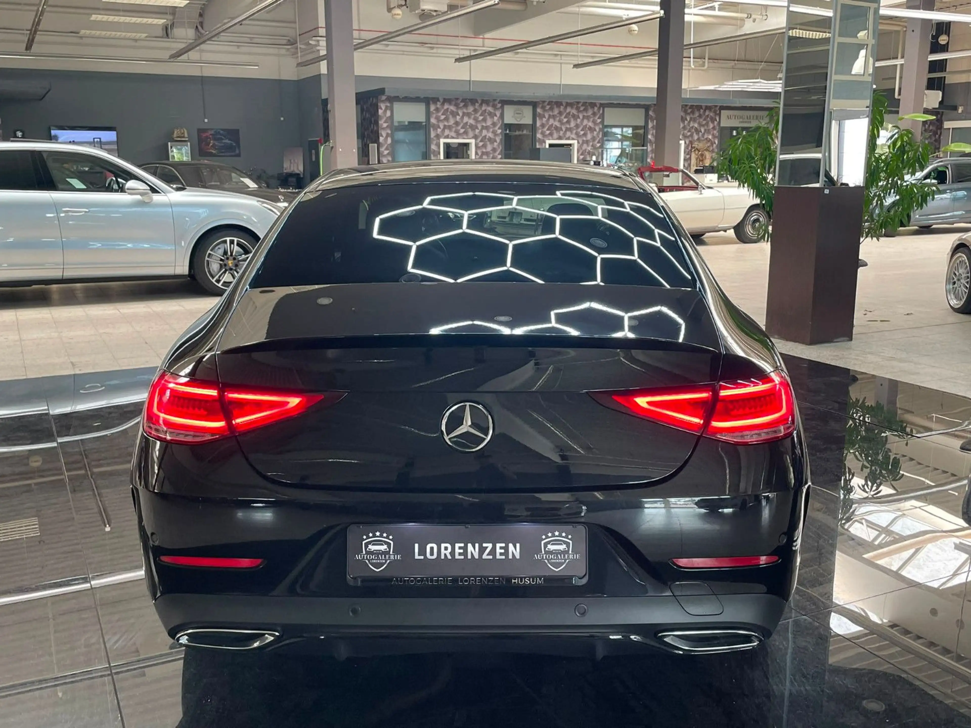 Mercedes-Benz CLS 400 CLS 400 d 4Matic AMG Burmester 360 — photo 7