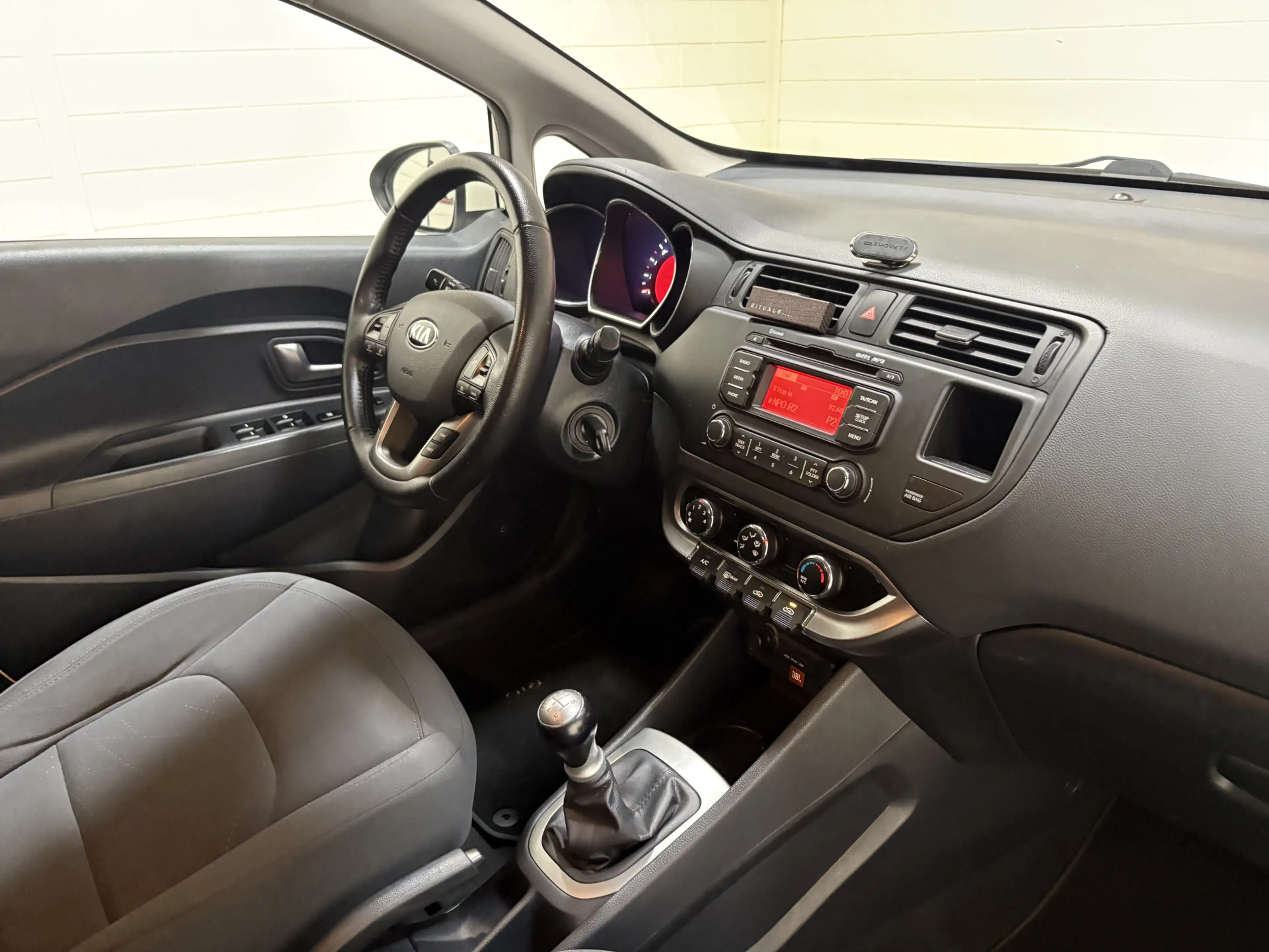 Kia Rio 1.2 CVVT Design Edition, Airco, Cruise, P sensoren — photo 18