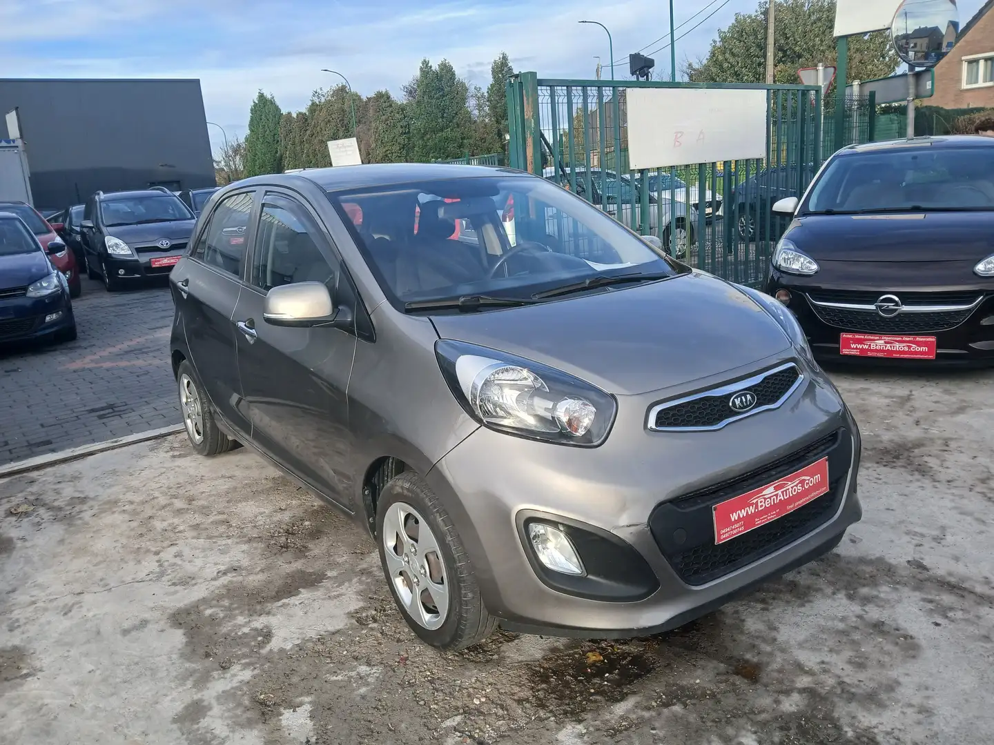Kia Picanto Picanto 1.0i Fusion ISG Gris - 1