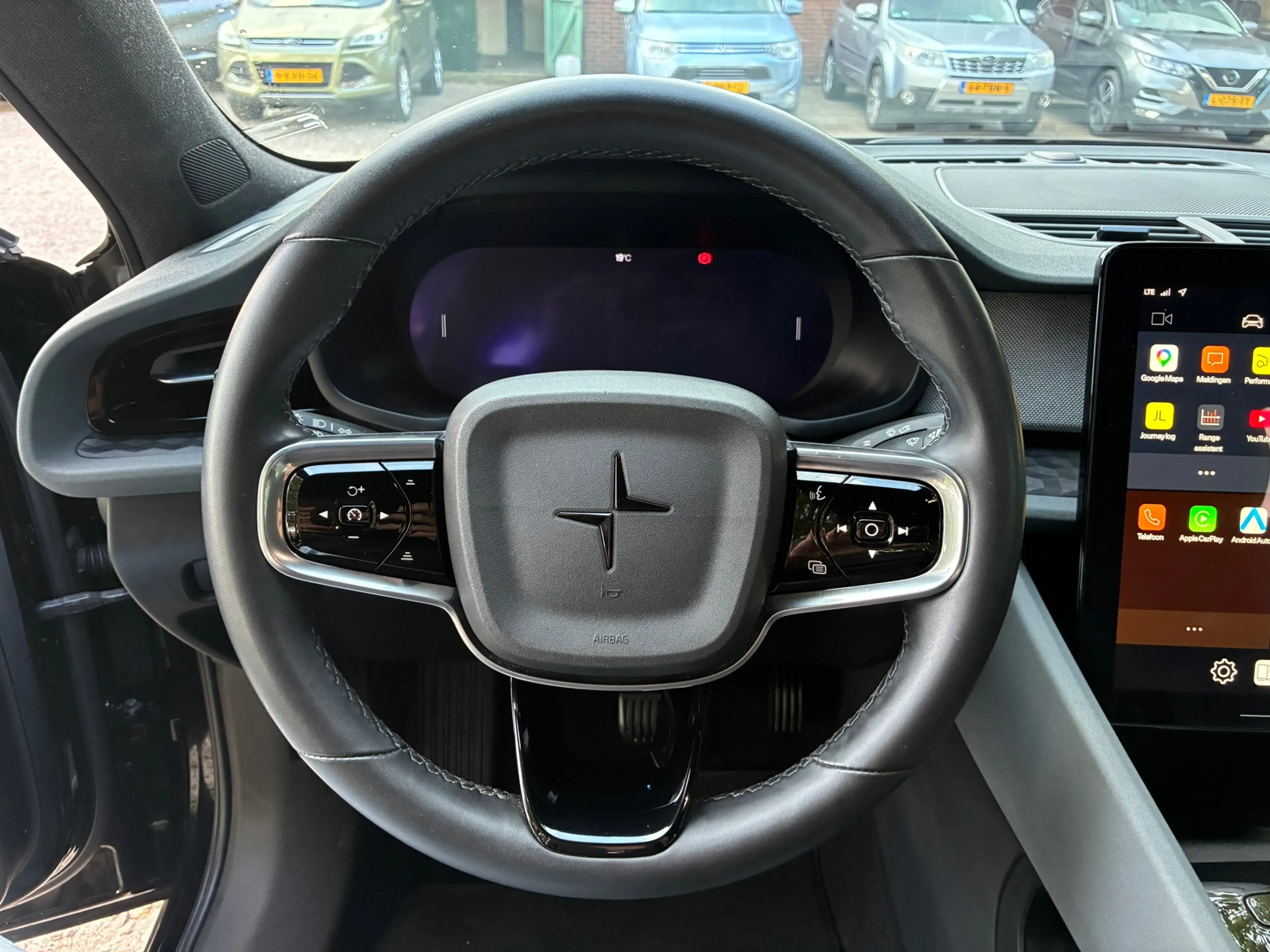 Polestar 2 Standard Range Single Motor 63kWh | 90% Soh + Carp — photo 19