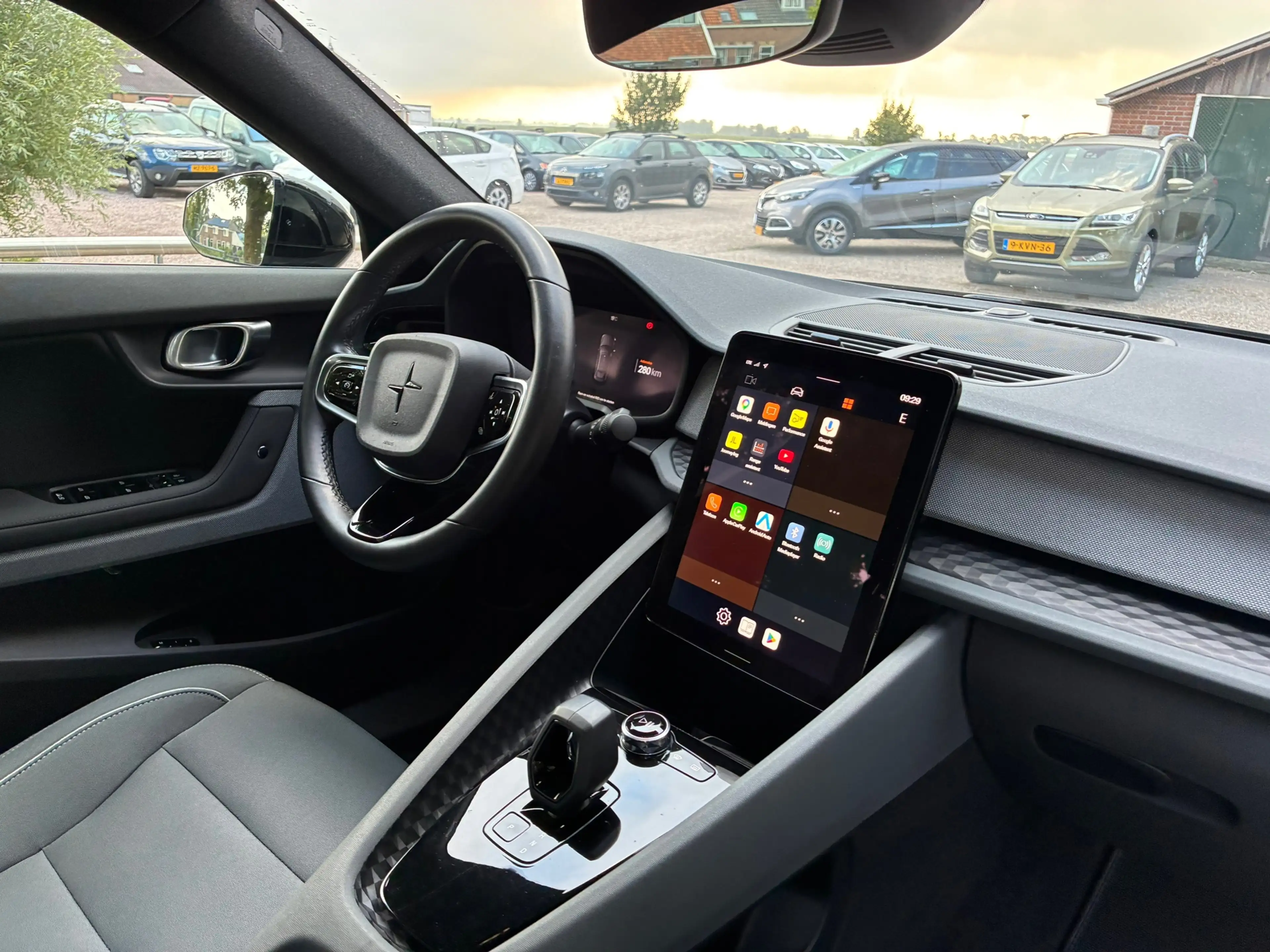 Polestar 2 Standard Range Single Motor 63kWh | 90% Soh + Carp — photo 3