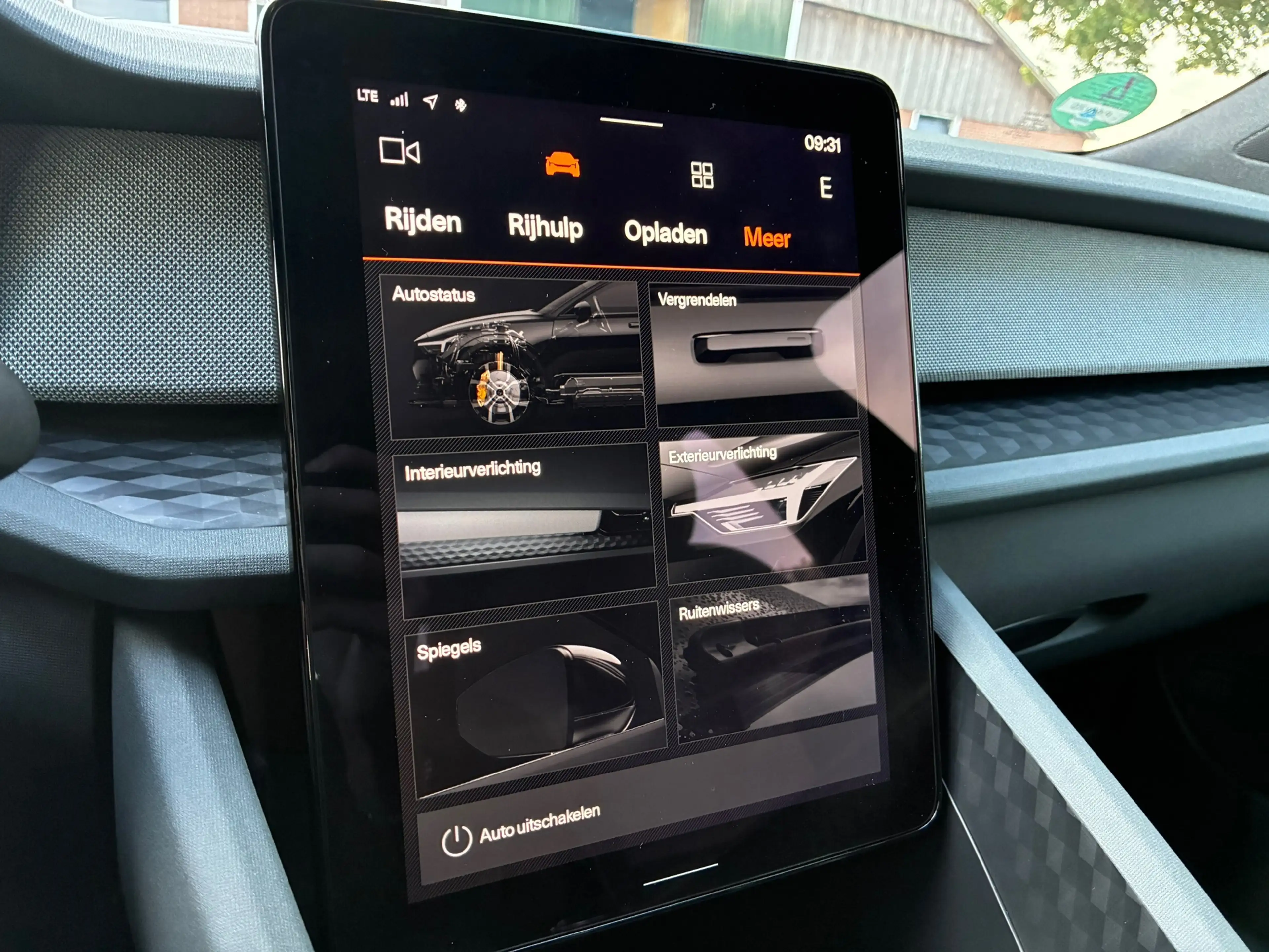 Polestar 2 Standard Range Single Motor 63kWh | 90% Soh + Carp — photo 27