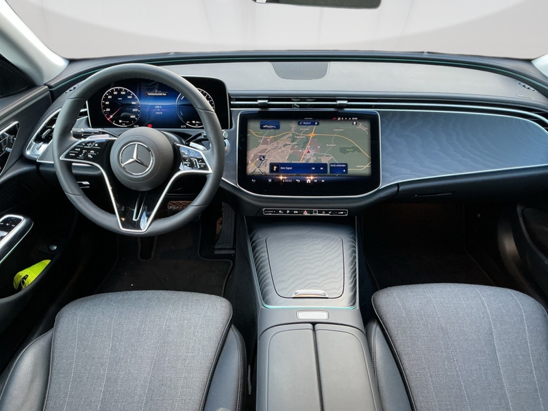 Mercedes-Benz E 300 de 4M AVANTGARDE MEMO 360 AHK DISTR KAMERA — photo 13