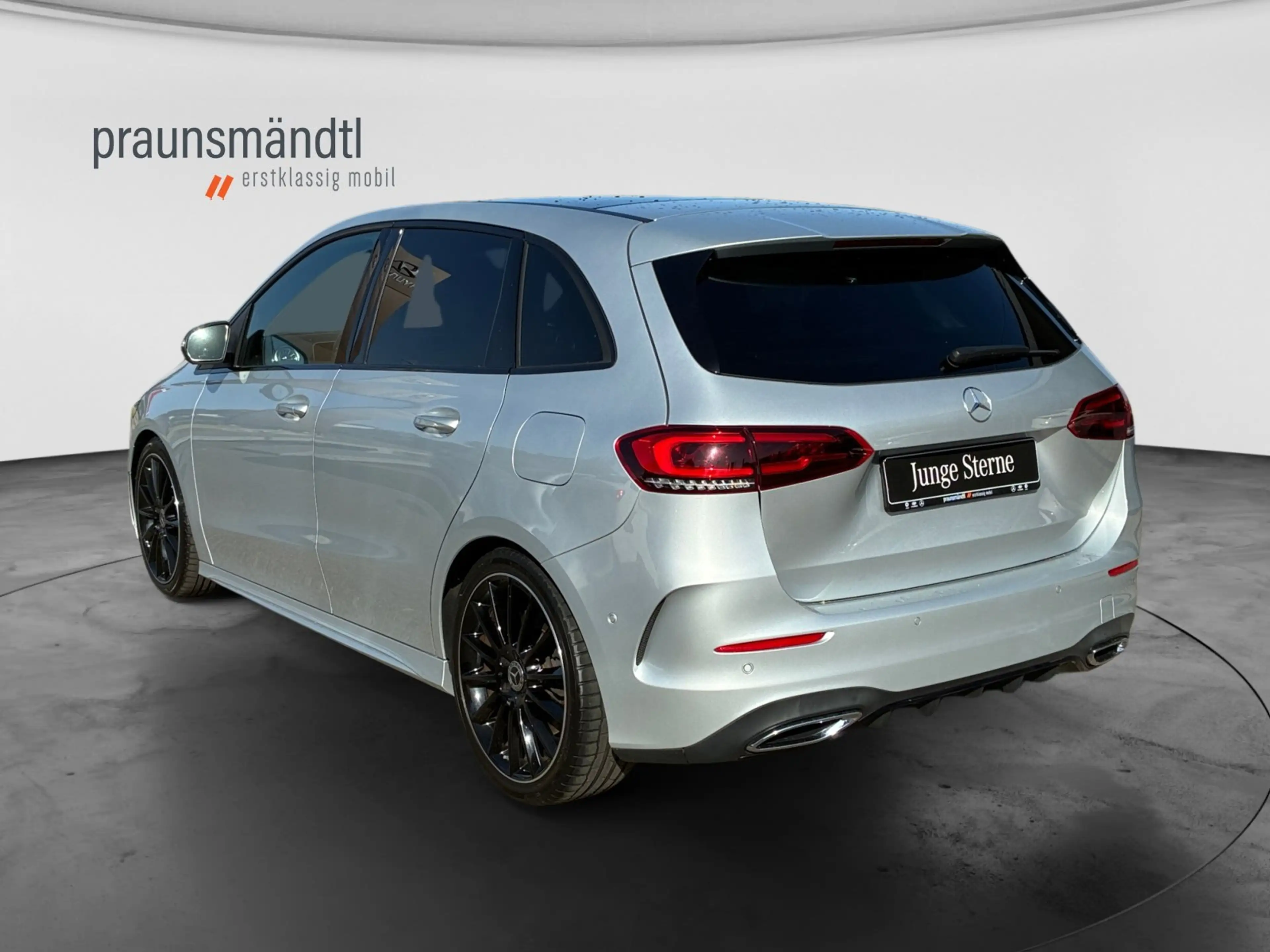 Mercedes-Benz B 250 AMG Line+Pano+AHK+360°+Multib.+PTS+Night — photo 2