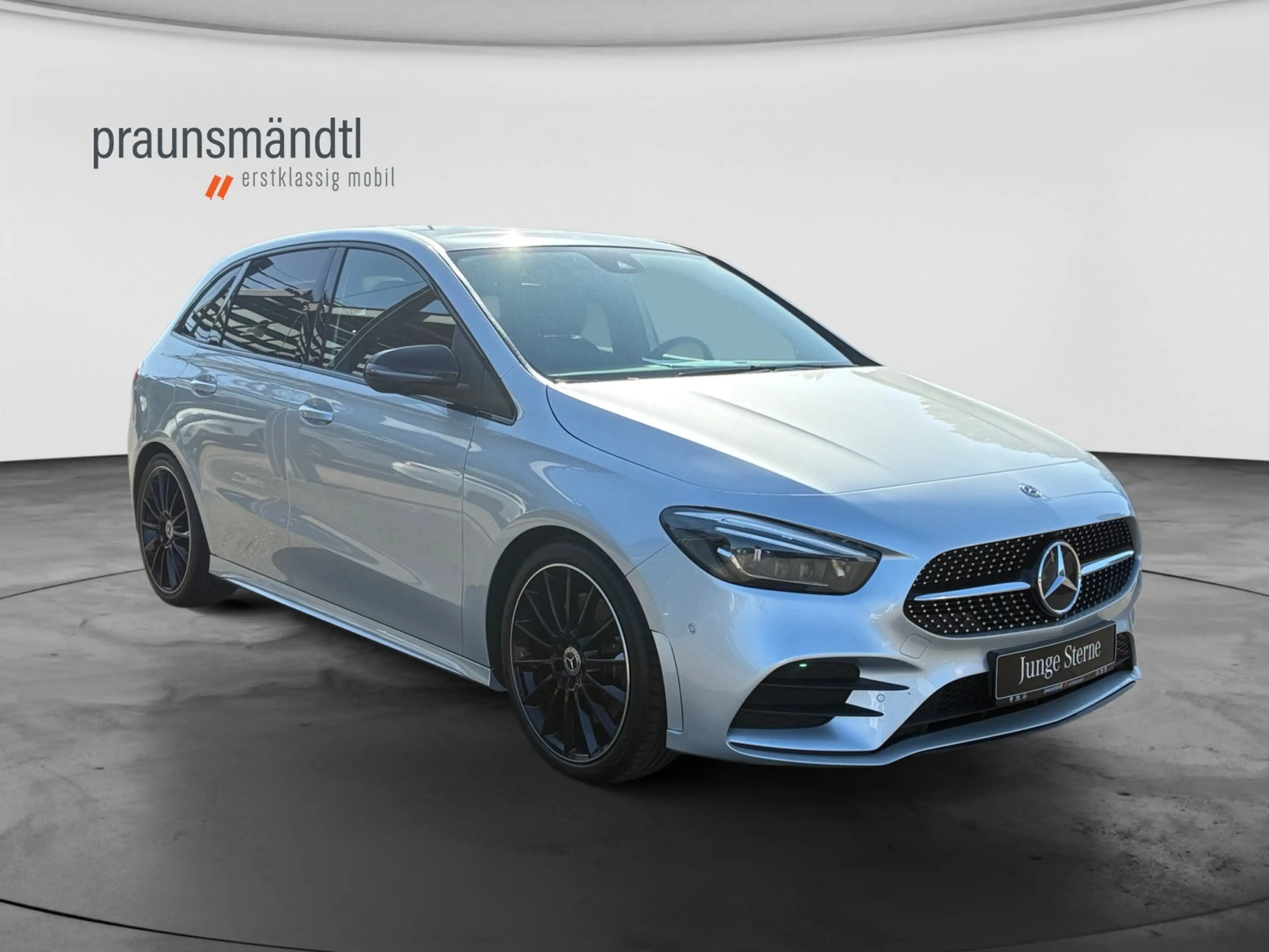 Mercedes-Benz B 250 AMG Line+Pano+AHK+360°+Multib.+PTS+Night — photo 4