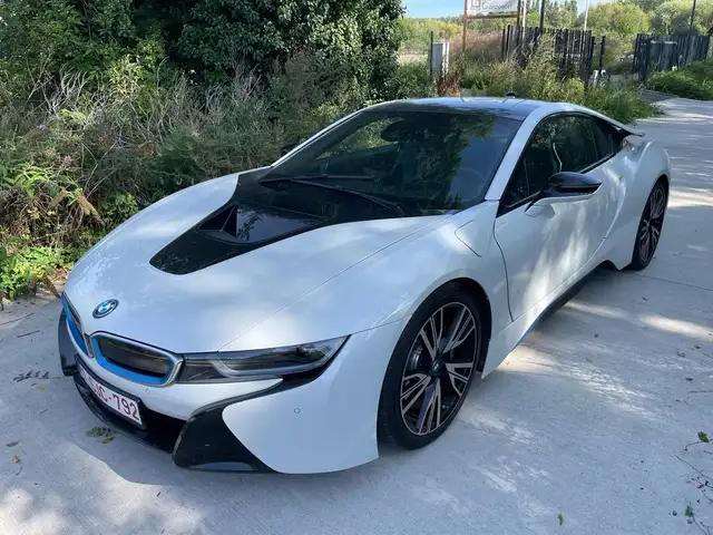 BMW i8 Coupé Pure Impulse