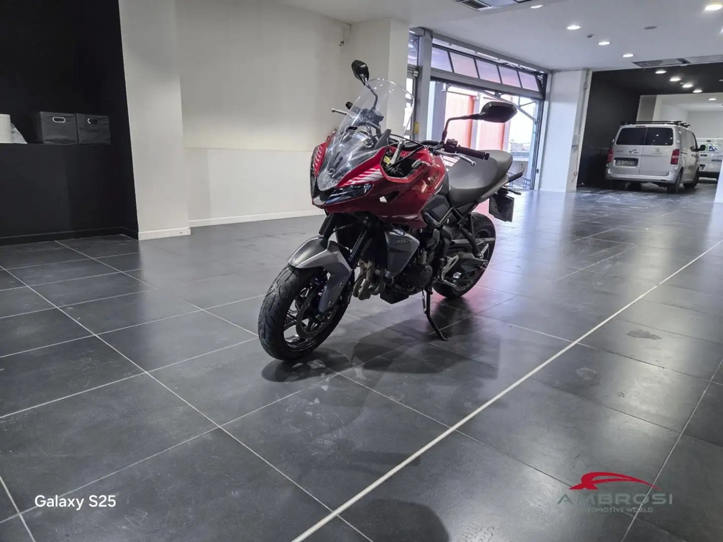 Triumph Tiger 70 sport 660 abs Rosso - 1