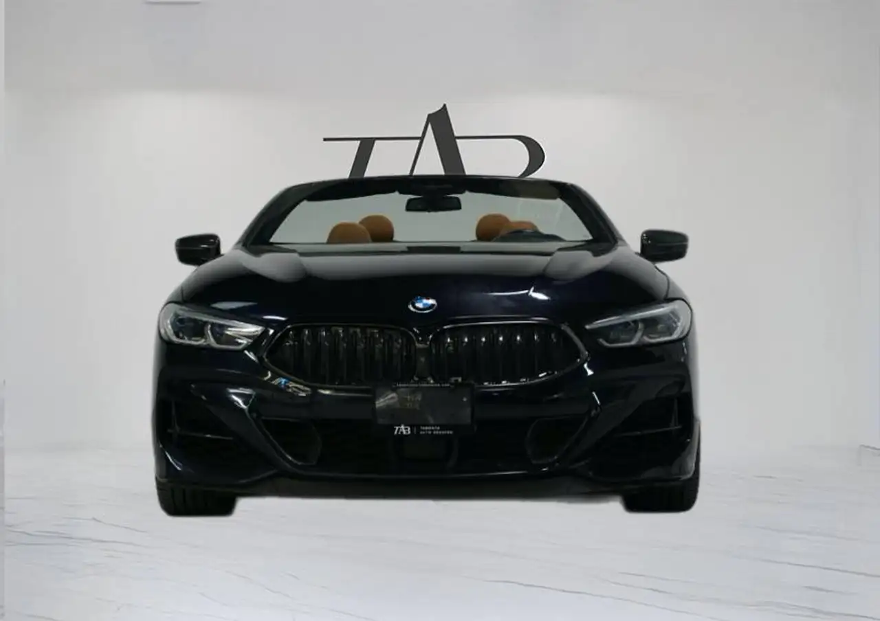 BMW 8 Series снимка BMW 8 Series