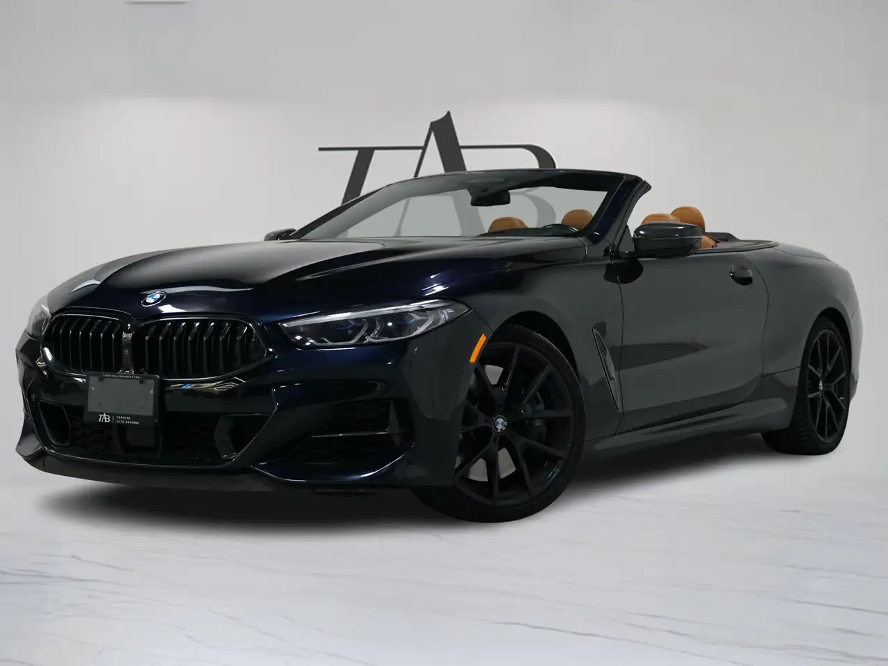 BMW 8 Series снимка BMW 8 Series