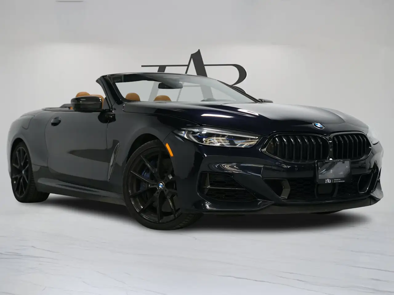 BMW 8 Series снимка BMW 8 Series