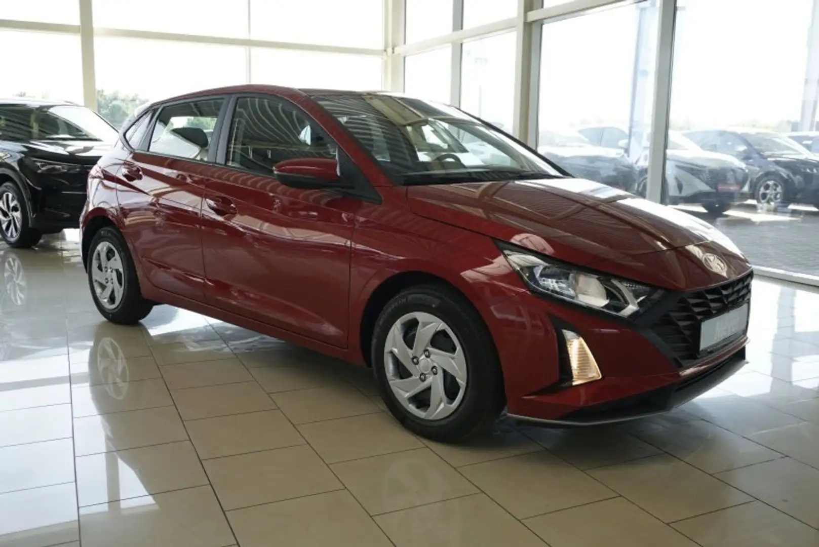Hyundai i20 1,2 79PS Navi/Winterp/Kamera/Temp/Pdc    ** Rot - 1