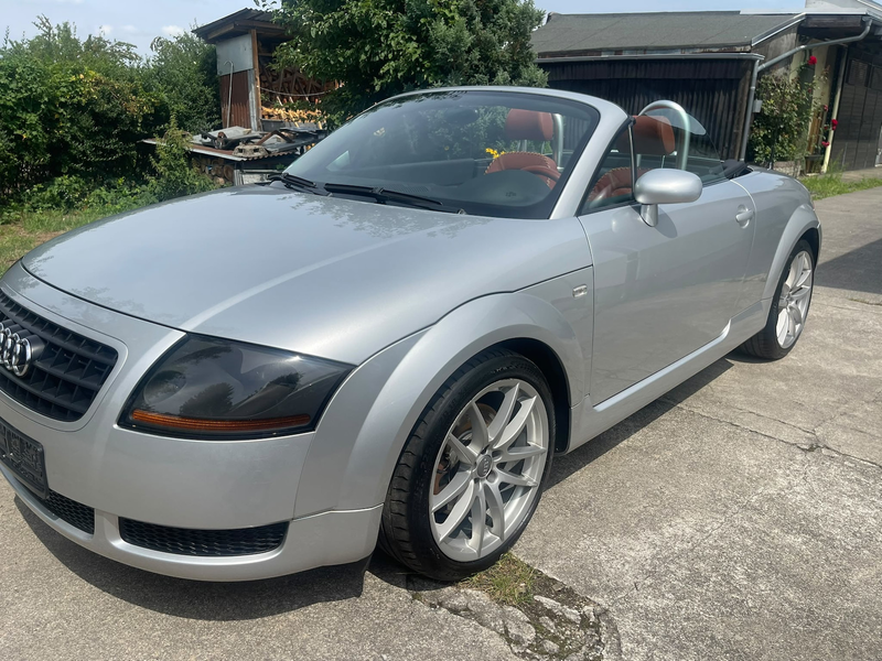 Audi TT 1.8 T Roadster 1.Hand*Leder*Szh*Sportsitze