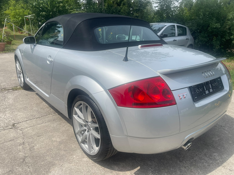 Audi TT 1.8 T Roadster 1.Hand*Leder*Szh*Sportsitze — photo 4