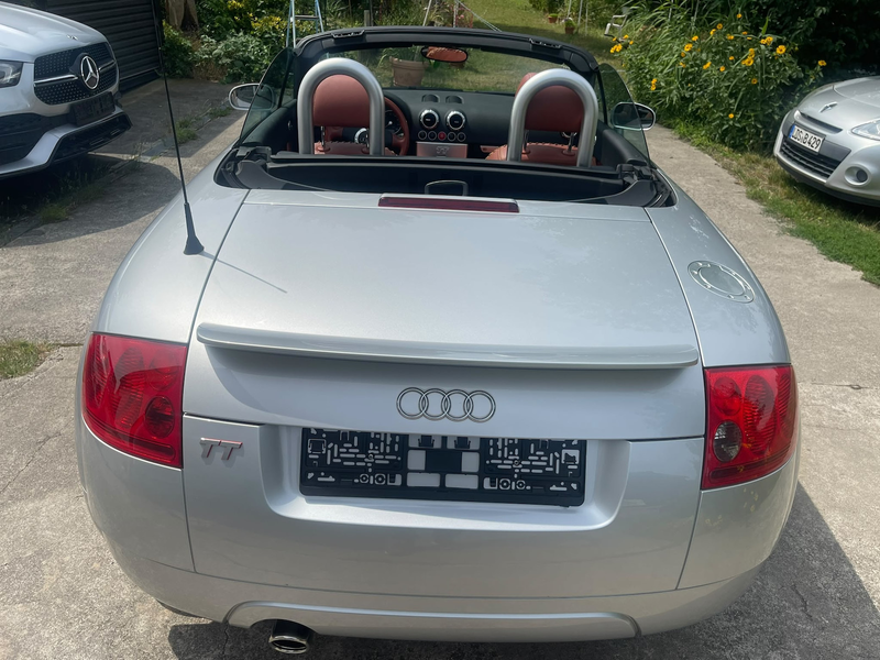 Audi TT 1.8 T Roadster 1.Hand*Leder*Szh*Sportsitze — photo 5