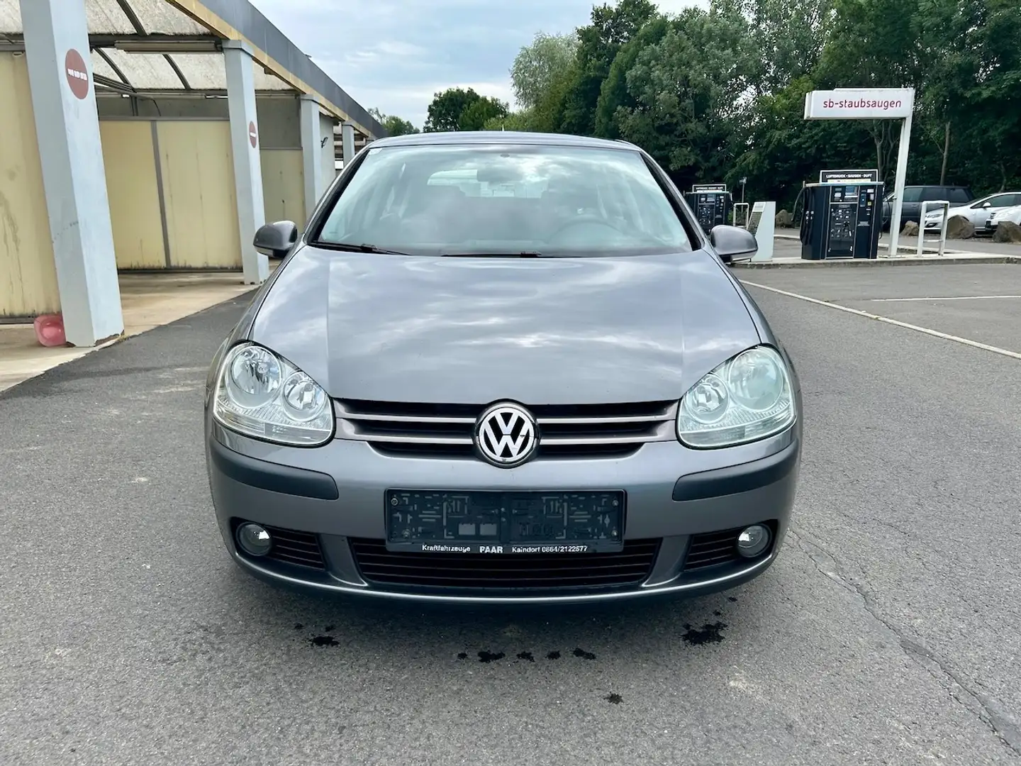 Volkswagen Golf Trendline 1,4 Grigio - 2